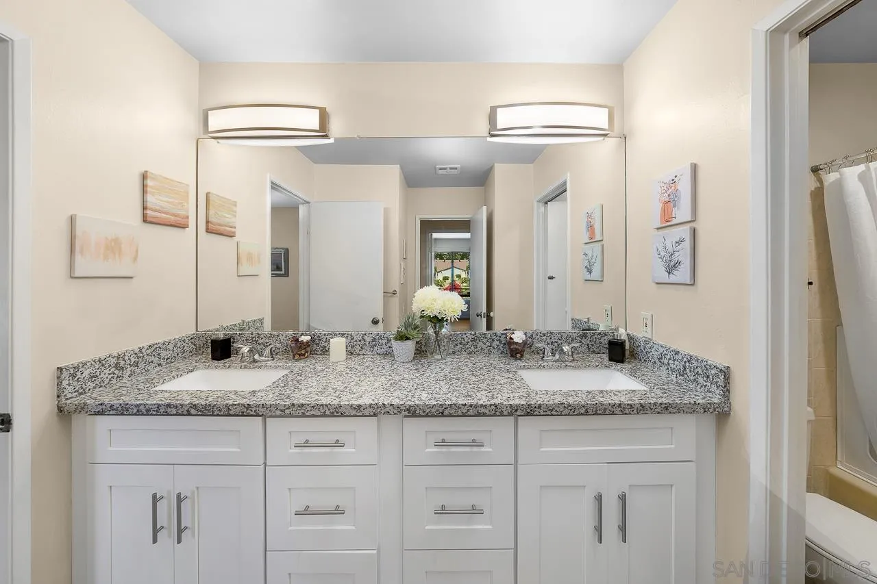 https://cdn.realtyfeed.com/cdn/127/250025669/a6c4d8d23a5c940998b4815a46ab486d.webp