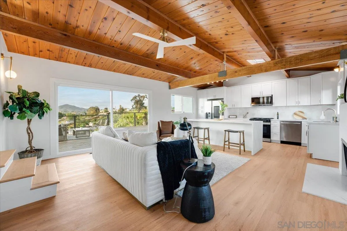 https://cdn.realtyfeed.com/cdn/127/250025681/9d8fe6b7558d3cbf504977f514a57acb.webp