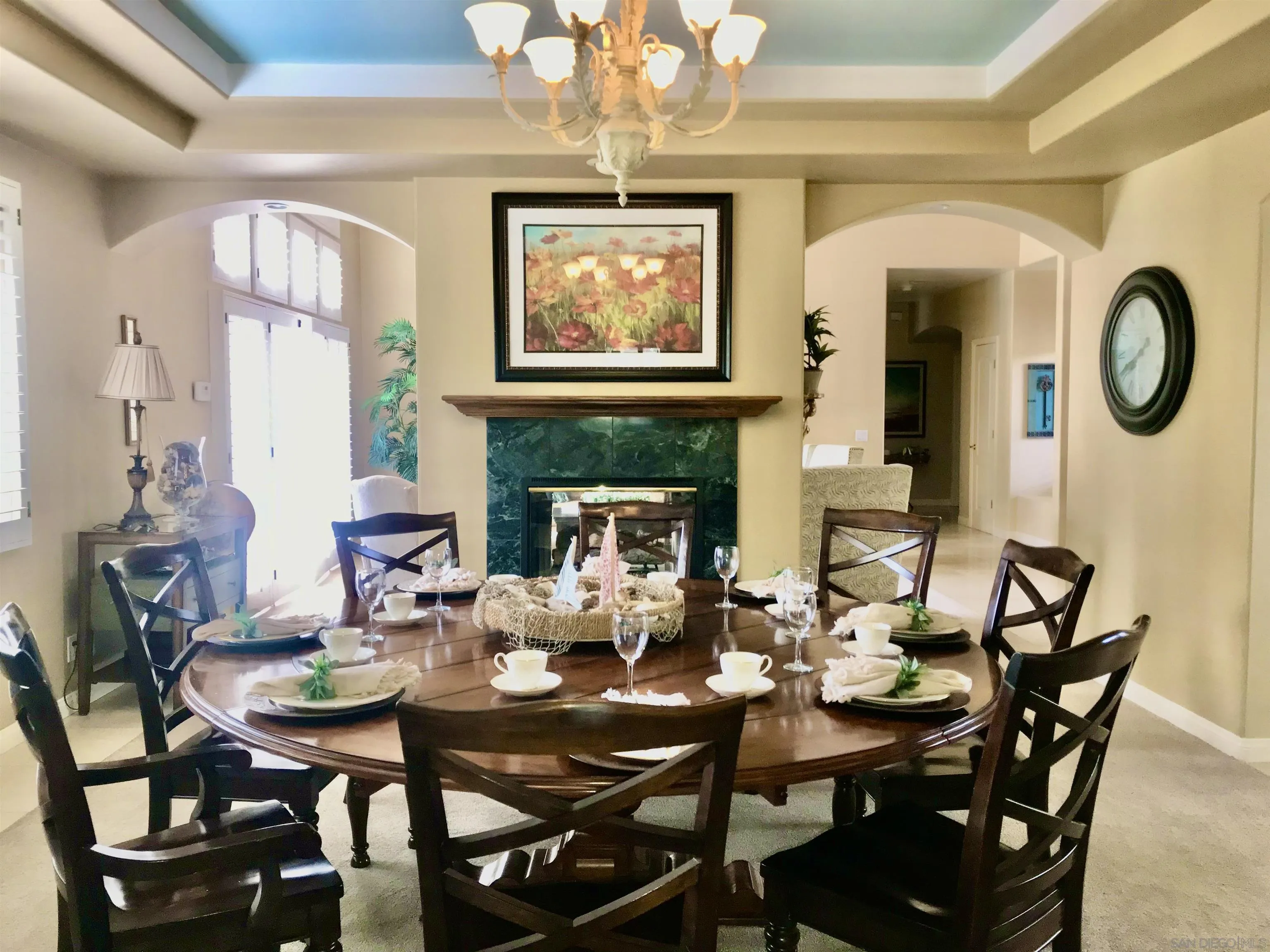 https://cdn.realtyfeed.com/cdn/127/250025729/03c53b16f034b78fb18767b75acfd626.webp
