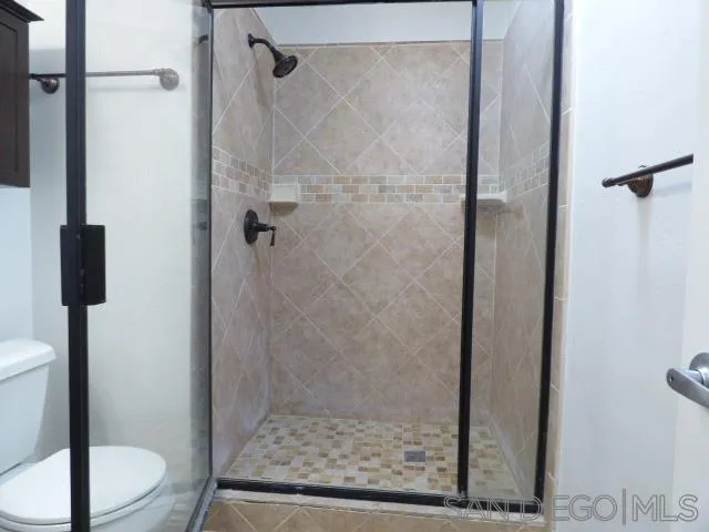 Photo #10: 250025757 Listing: Photo #10