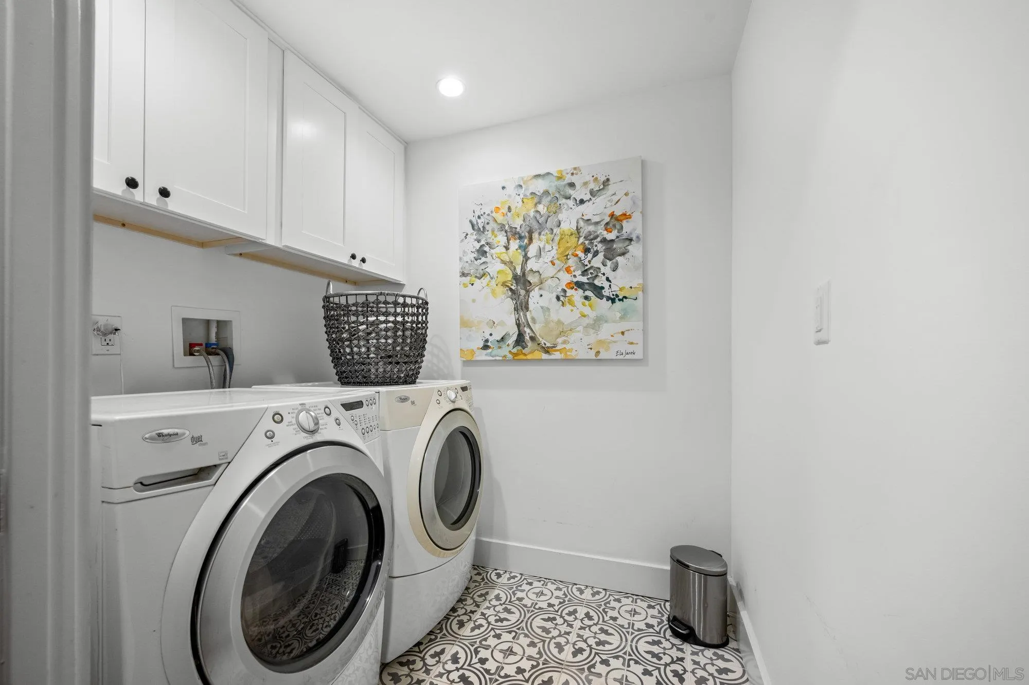 https://cdn.realtyfeed.com/cdn/127/250025767/0baf8bcc27d5f29c27aa976c51146ce6.webp