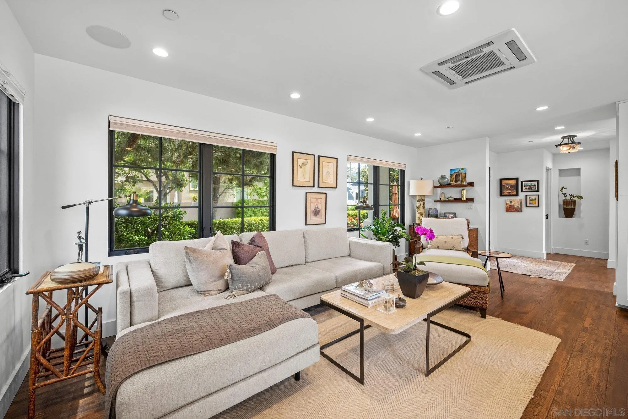 https://cdn.realtyfeed.com/cdn/127/250025767/7384f80b70a43abd57f92f5f376f8d7b.webp