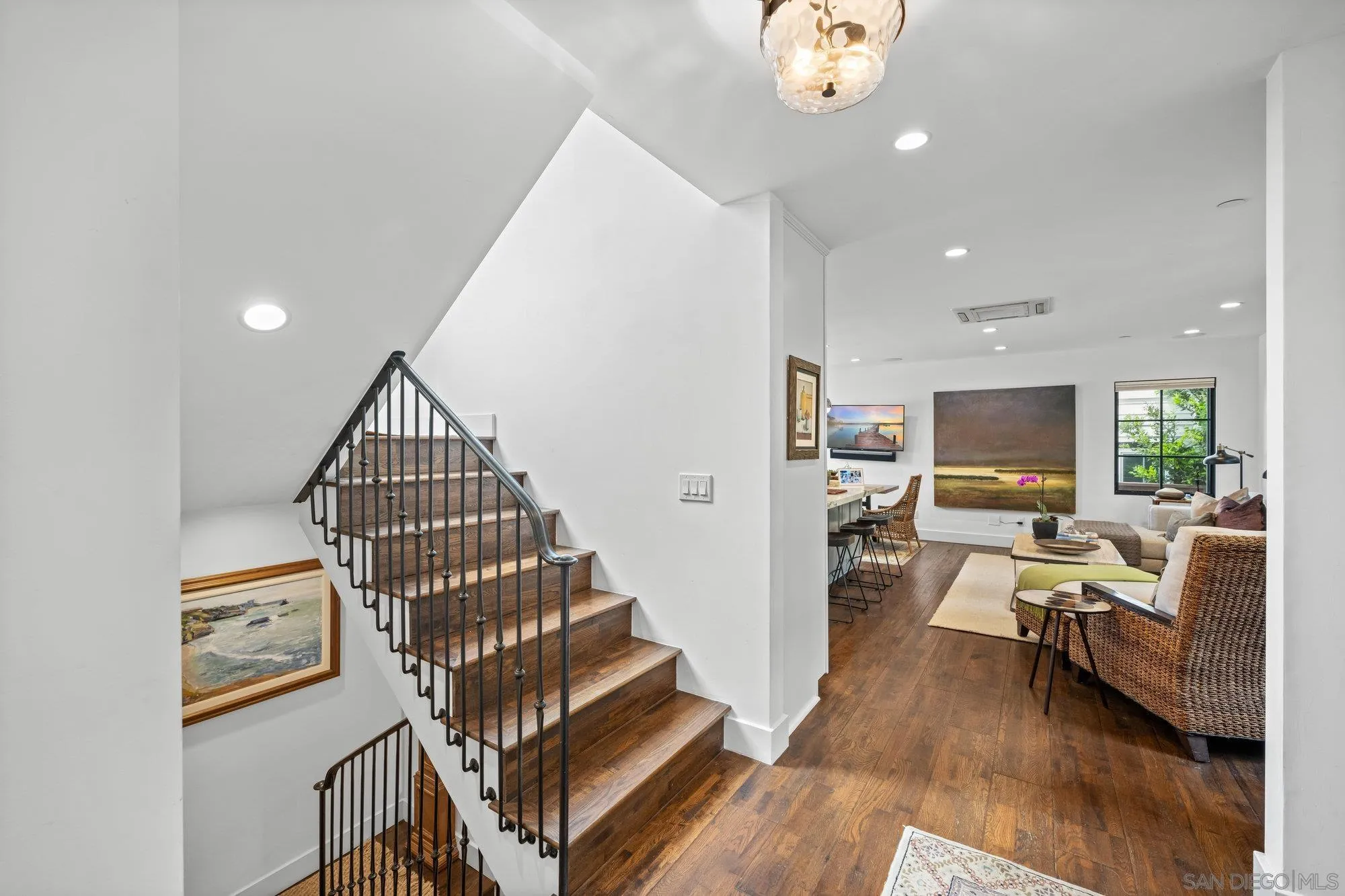 https://cdn.realtyfeed.com/cdn/127/250025767/a8b889fd86aac78b50ecd2d63f600ff2.webp