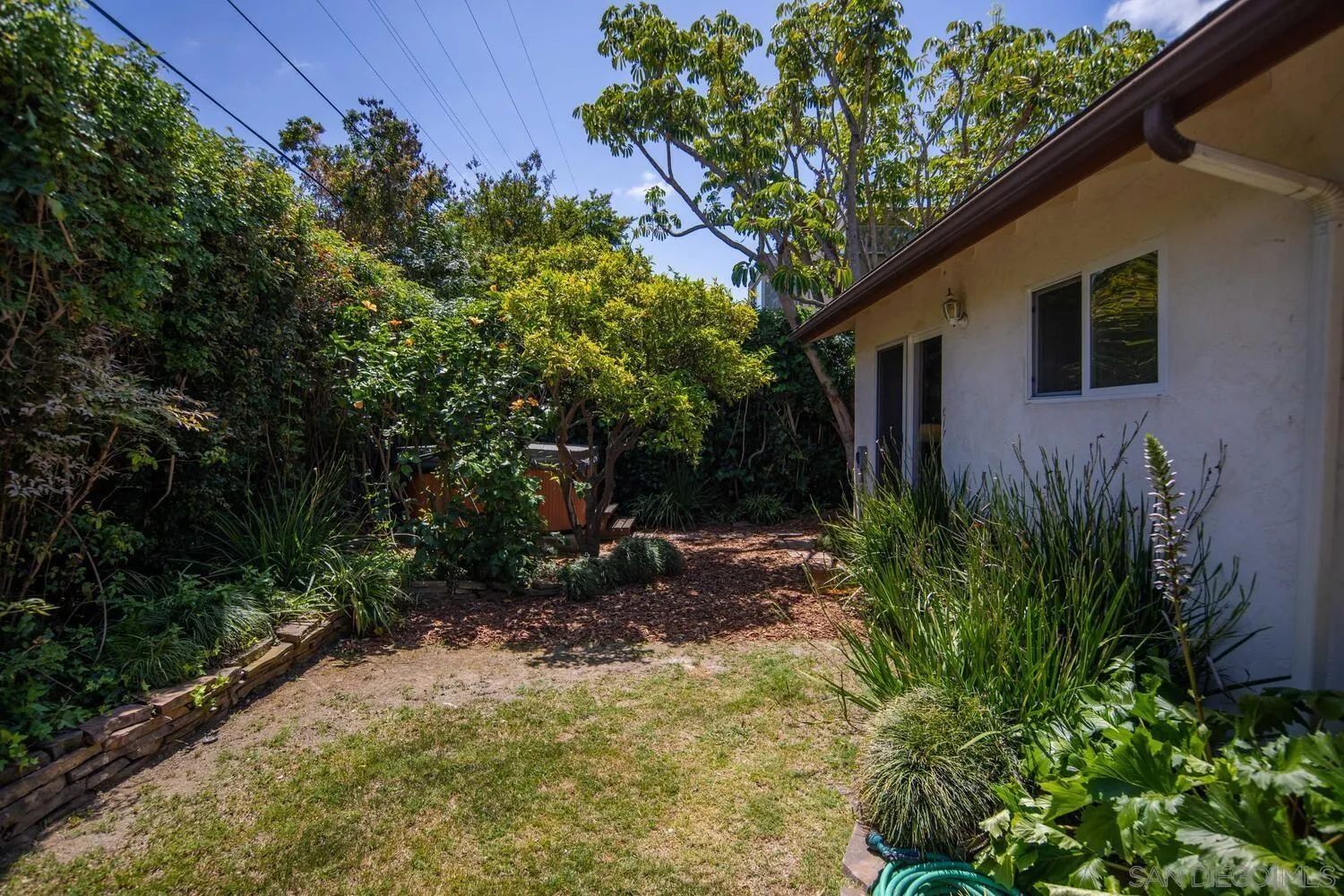 https://cdn.realtyfeed.com/cdn/127/250025782/1beae4f6709b3b2d3310fe5b11c3f8be.webp