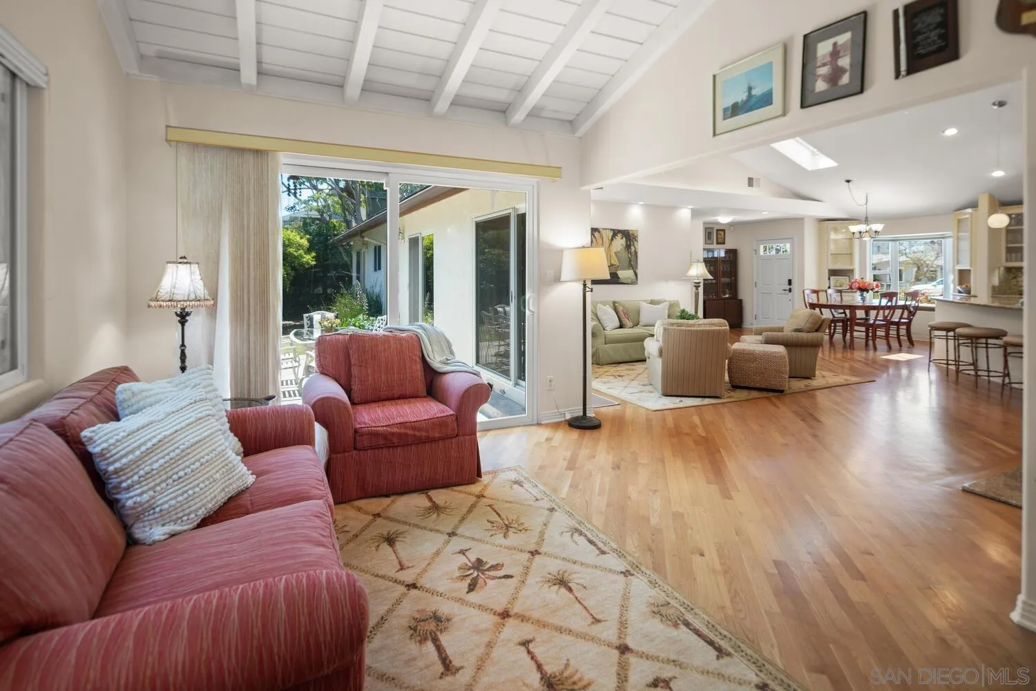 https://cdn.realtyfeed.com/cdn/127/250025782/55cdf1d347569ef17f4954a264d2b16b.webp