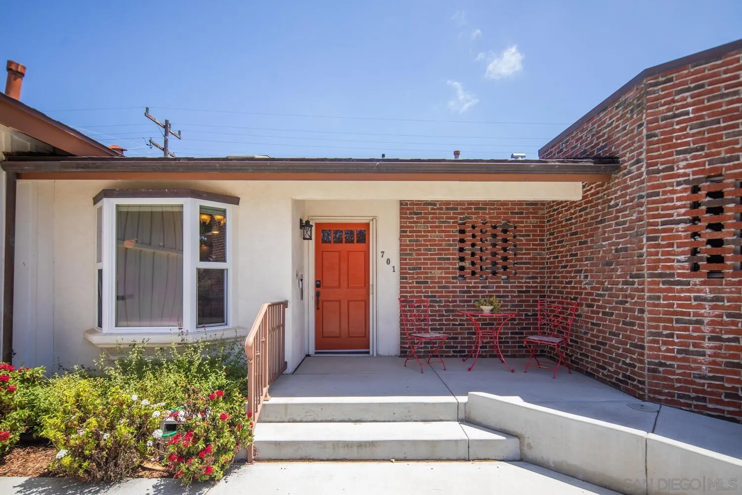 https://cdn.realtyfeed.com/cdn/127/250025782/a1764ca632ebcddf7691c2e55d735e53.webp