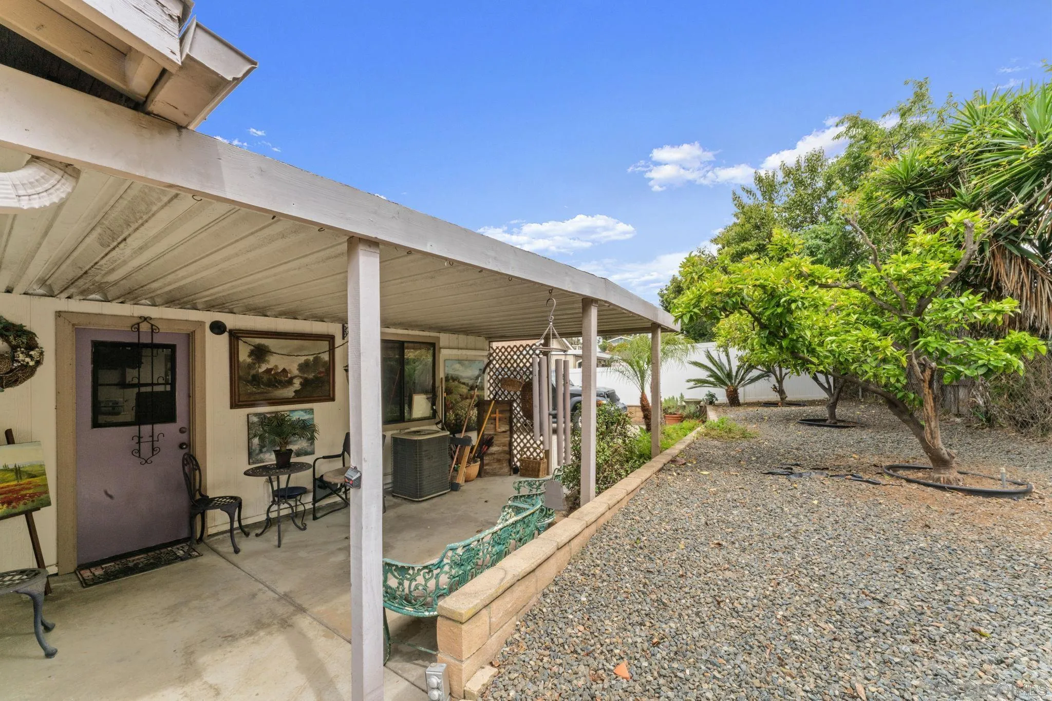 https://cdn.realtyfeed.com/cdn/127/250025783/8aabdb8dd542436bb990025334ca479a.webp