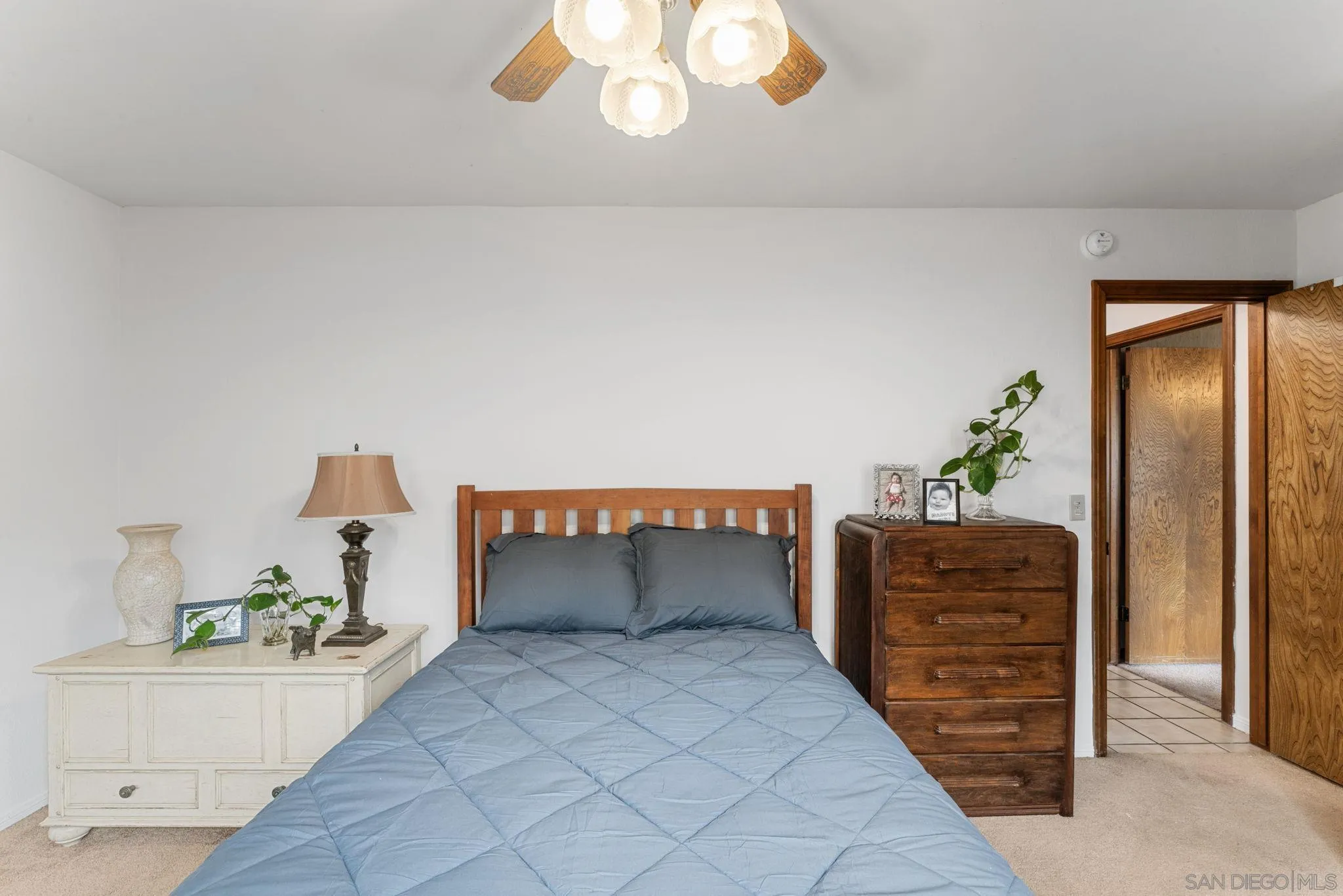 https://cdn.realtyfeed.com/cdn/127/250025783/a1c81a0ba5b32b95e942ceca00465440.webp