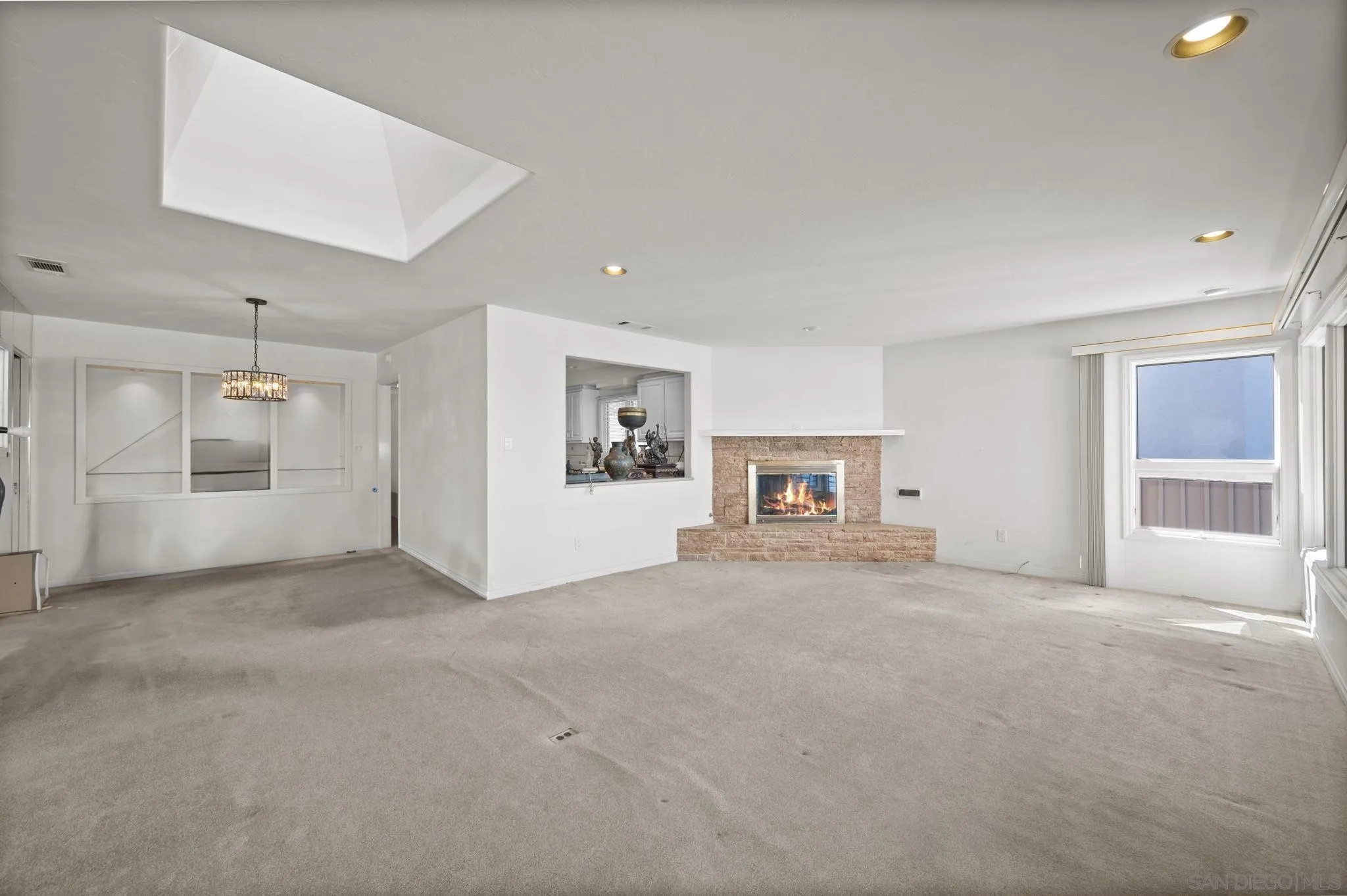 Photo #11: 250025800 Listing: Photo #11