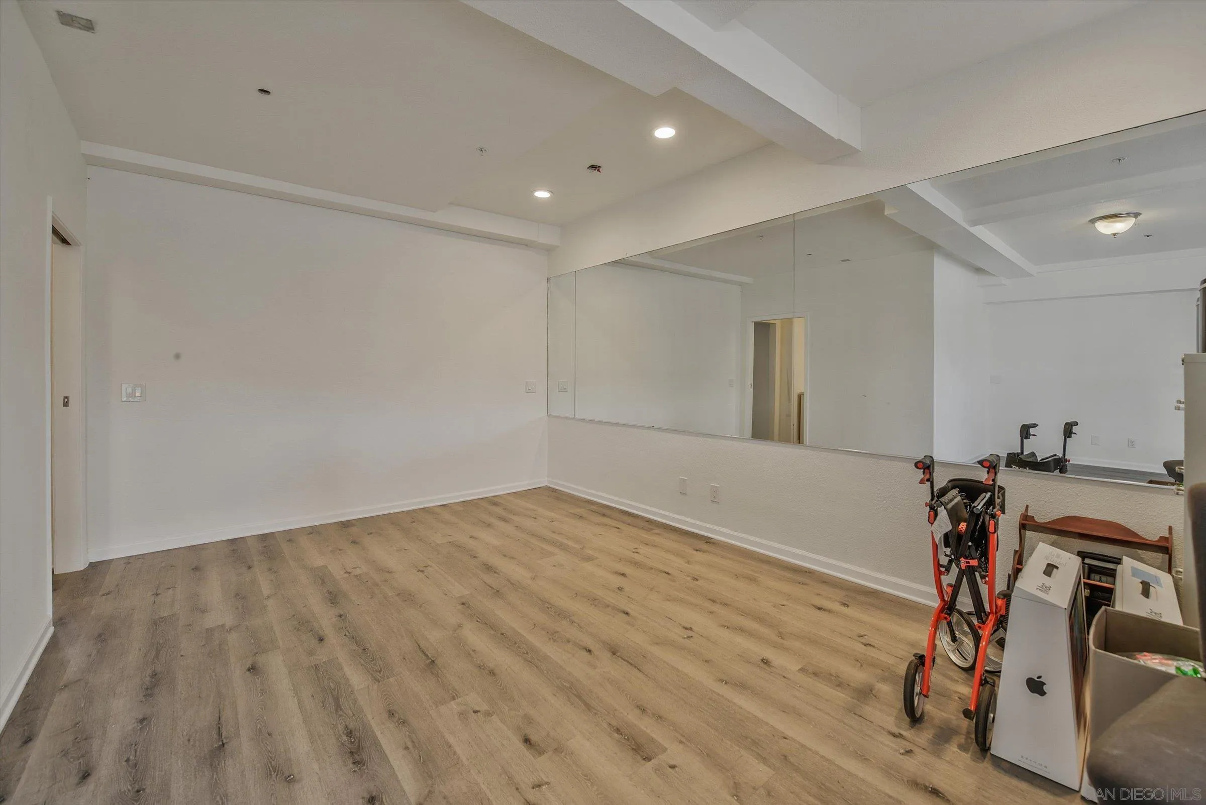 Photo #35: 250025828 Listing: Photo #35