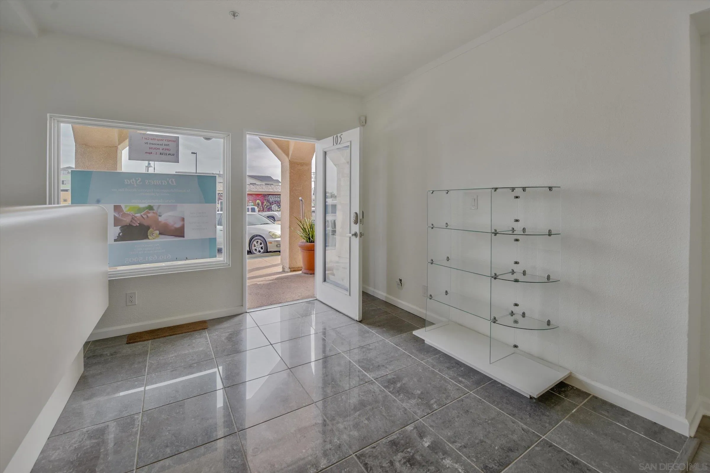 Photo #6: 250025828 Listing 