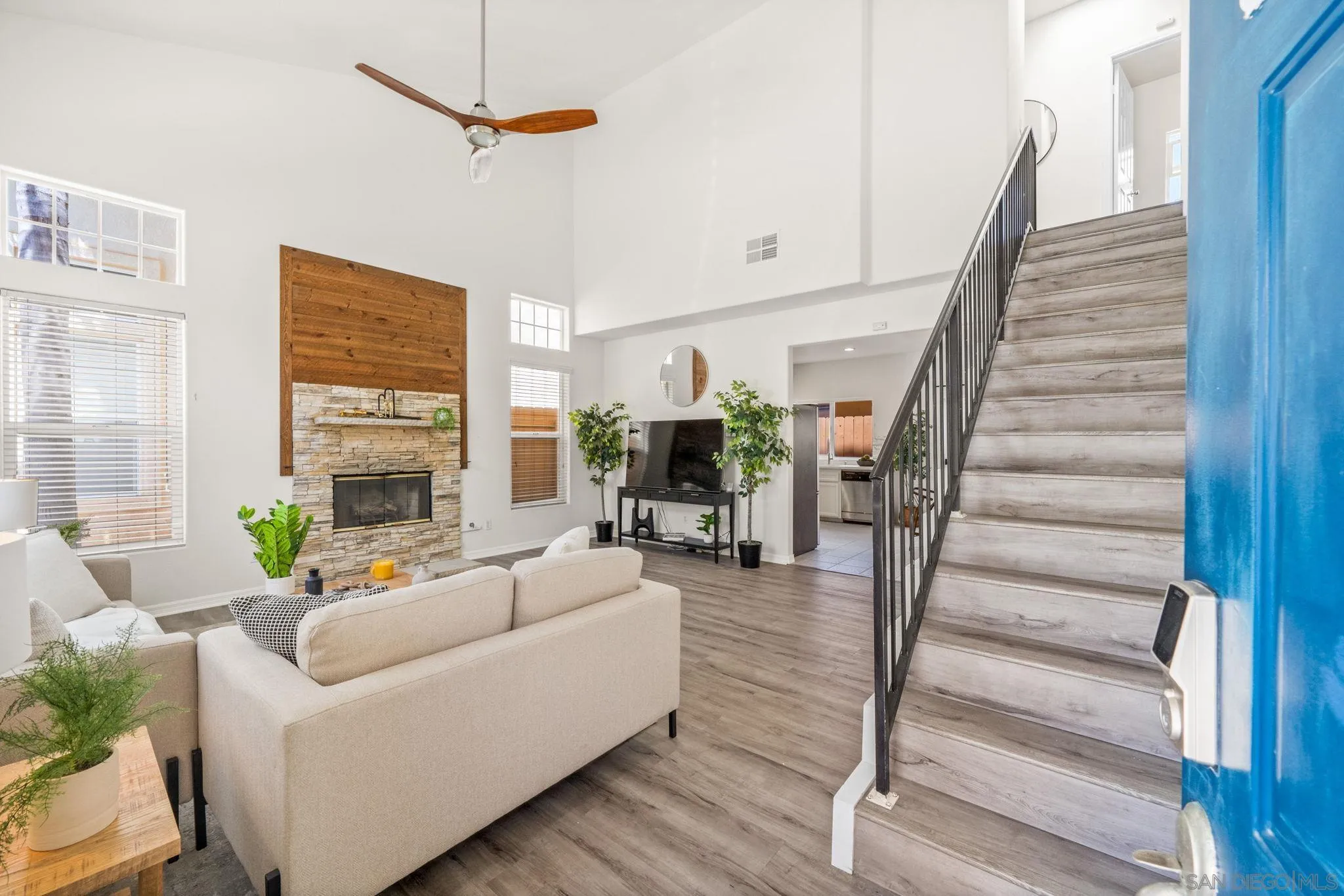 <p>San Diego Area Listings</p>