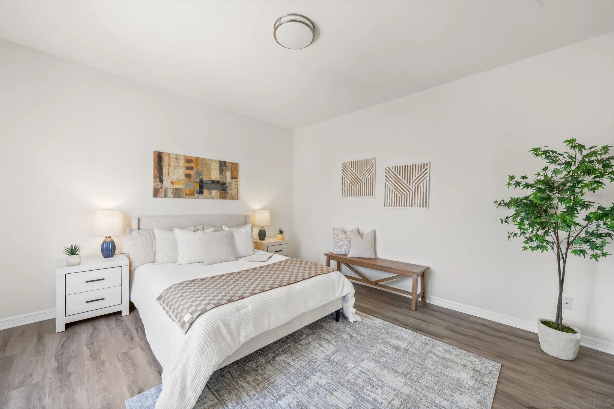 https://cdn.realtyfeed.com/cdn/127/250025861/f123f3fc08042e5d3adfed0fcc549623.webp