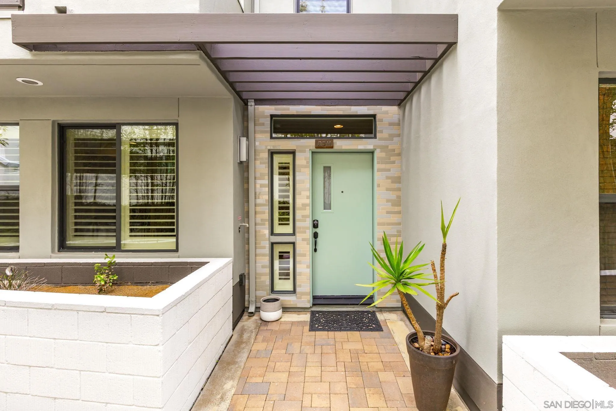 Photo #4: 250025925 Listing 