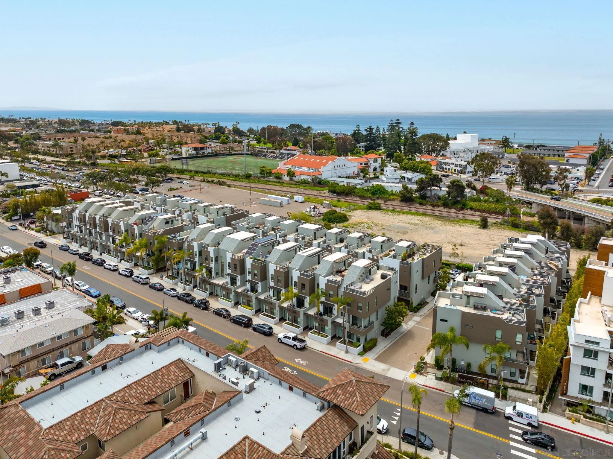 https://cdn.realtyfeed.com/cdn/127/250025925/83d6b0ba51de0f889539d92aaebe0fd3.webp