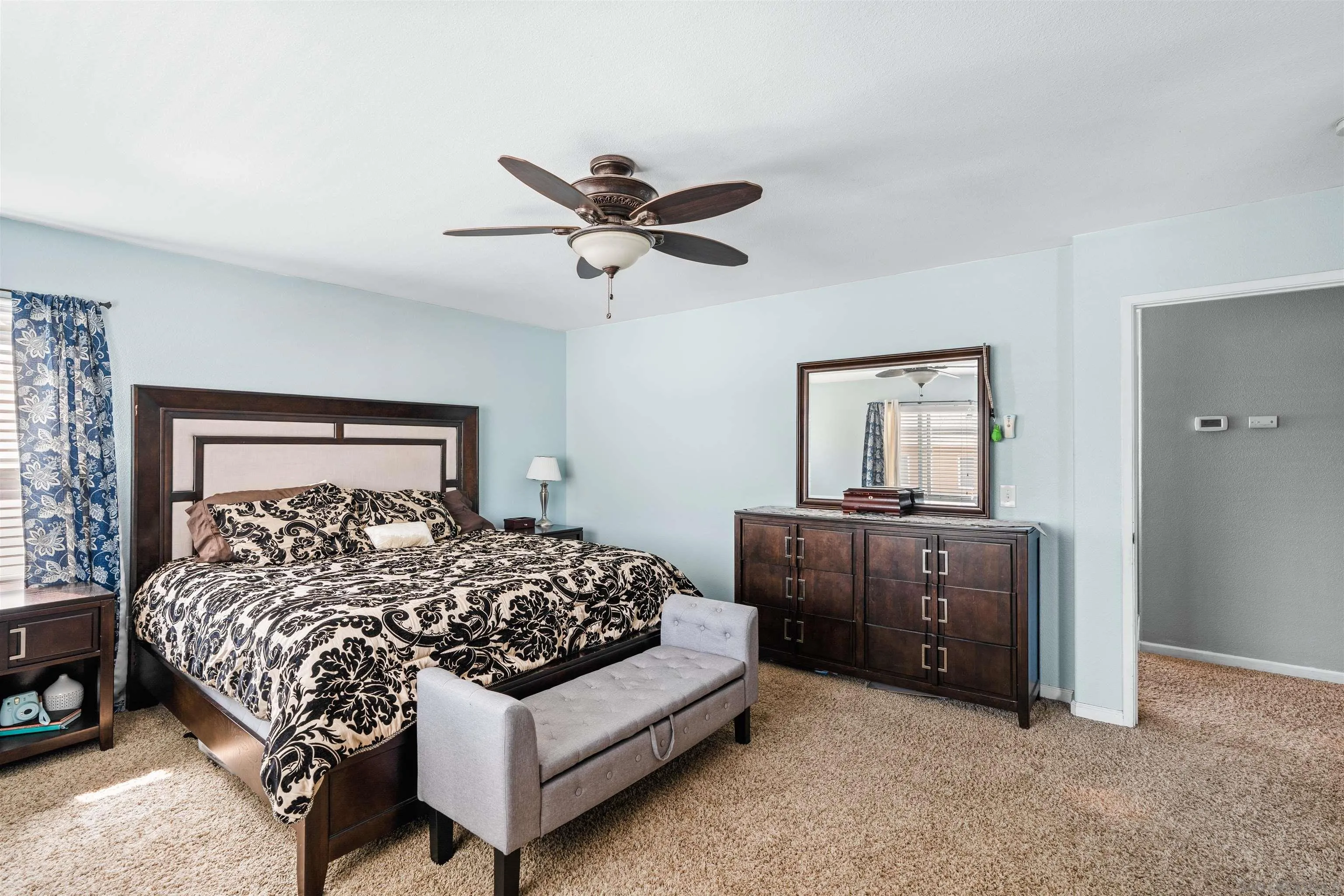 https://cdn.realtyfeed.com/cdn/127/250025939/9b1d76066985384ab0e8e6c32e2ffe79.webp