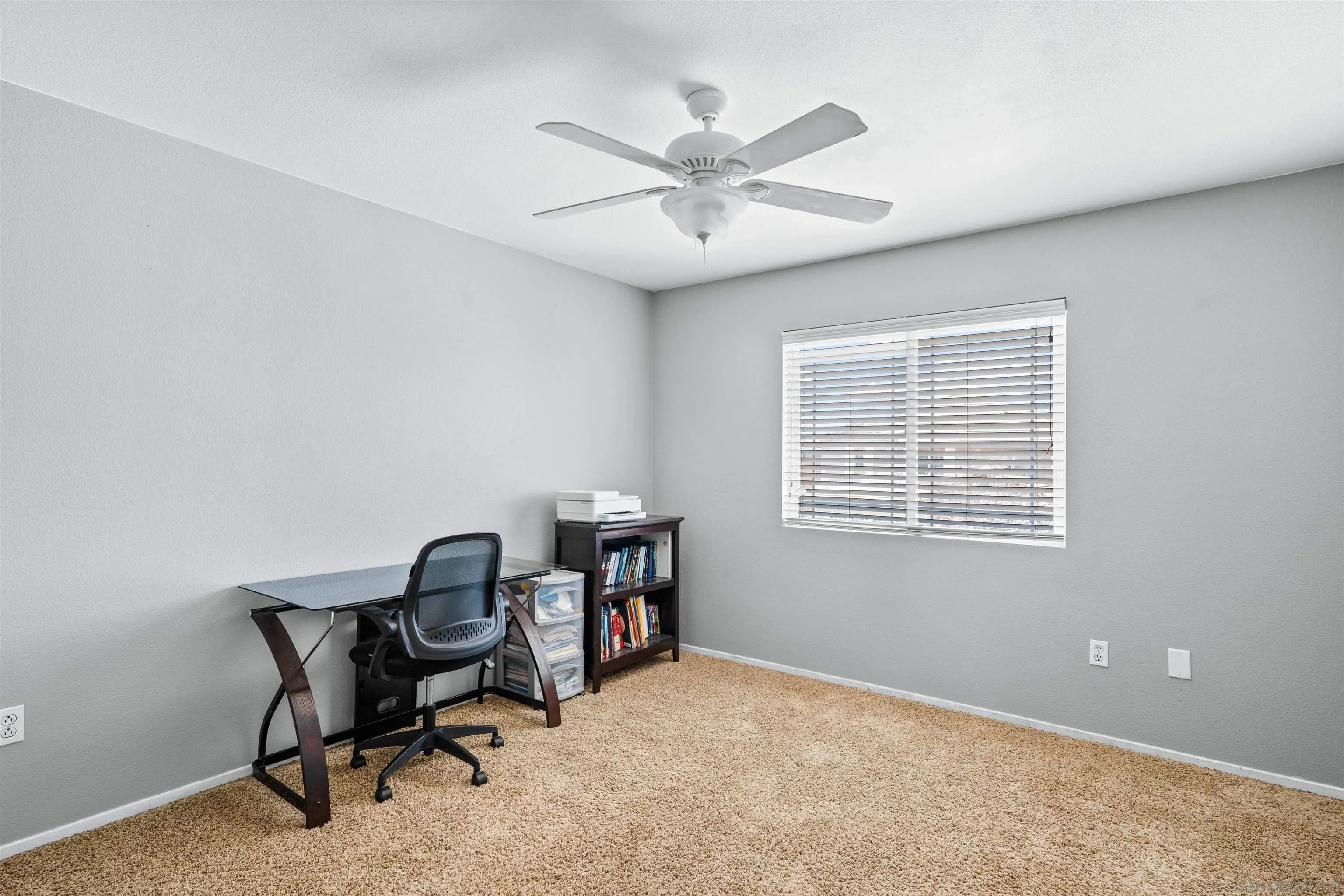 https://cdn.realtyfeed.com/cdn/127/250025939/b071f121bcb866015a34e12f96afcec9.webp