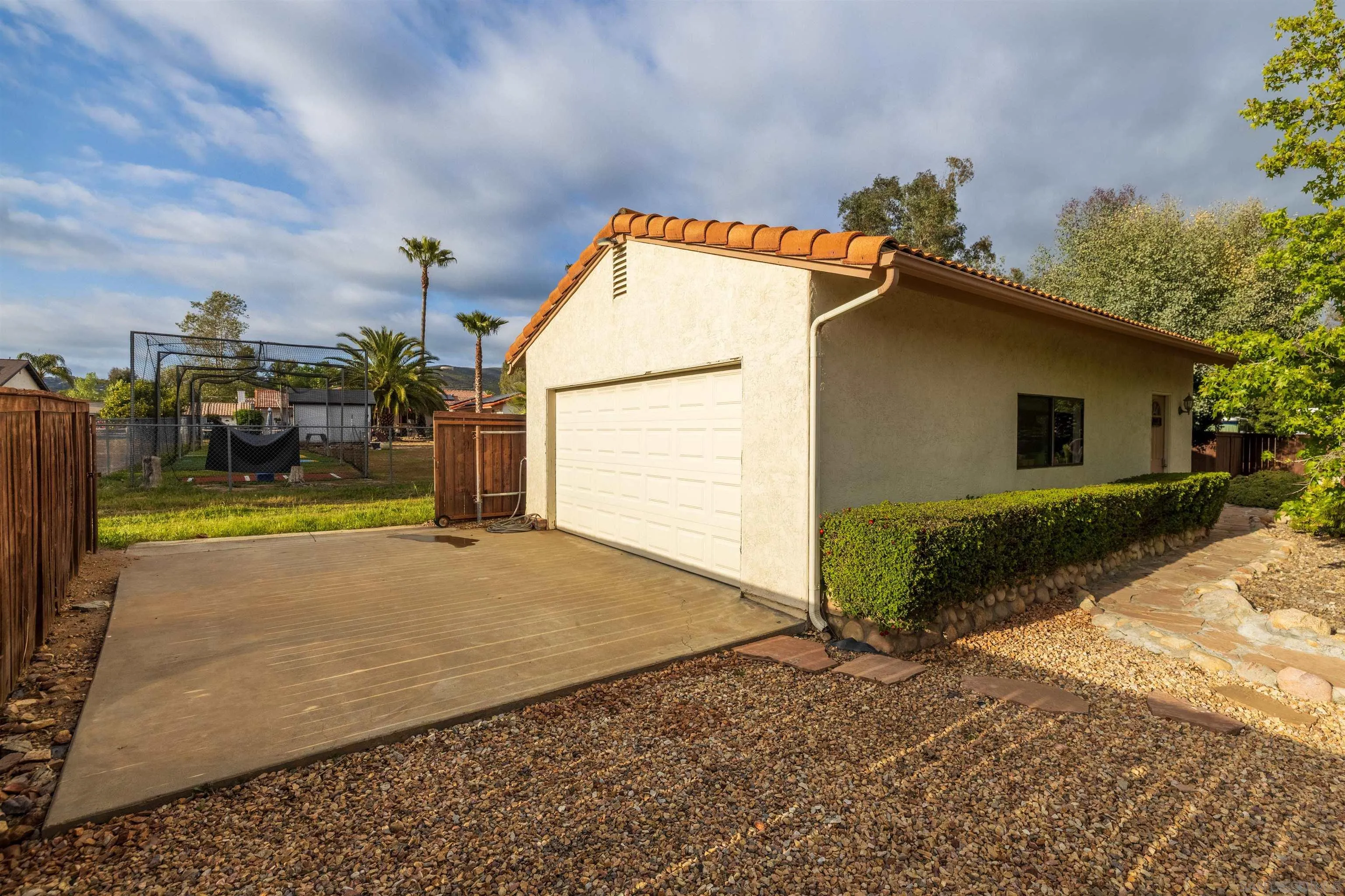 https://cdn.realtyfeed.com/cdn/127/250025949/8f42d110209297850a64024339e86f74.webp