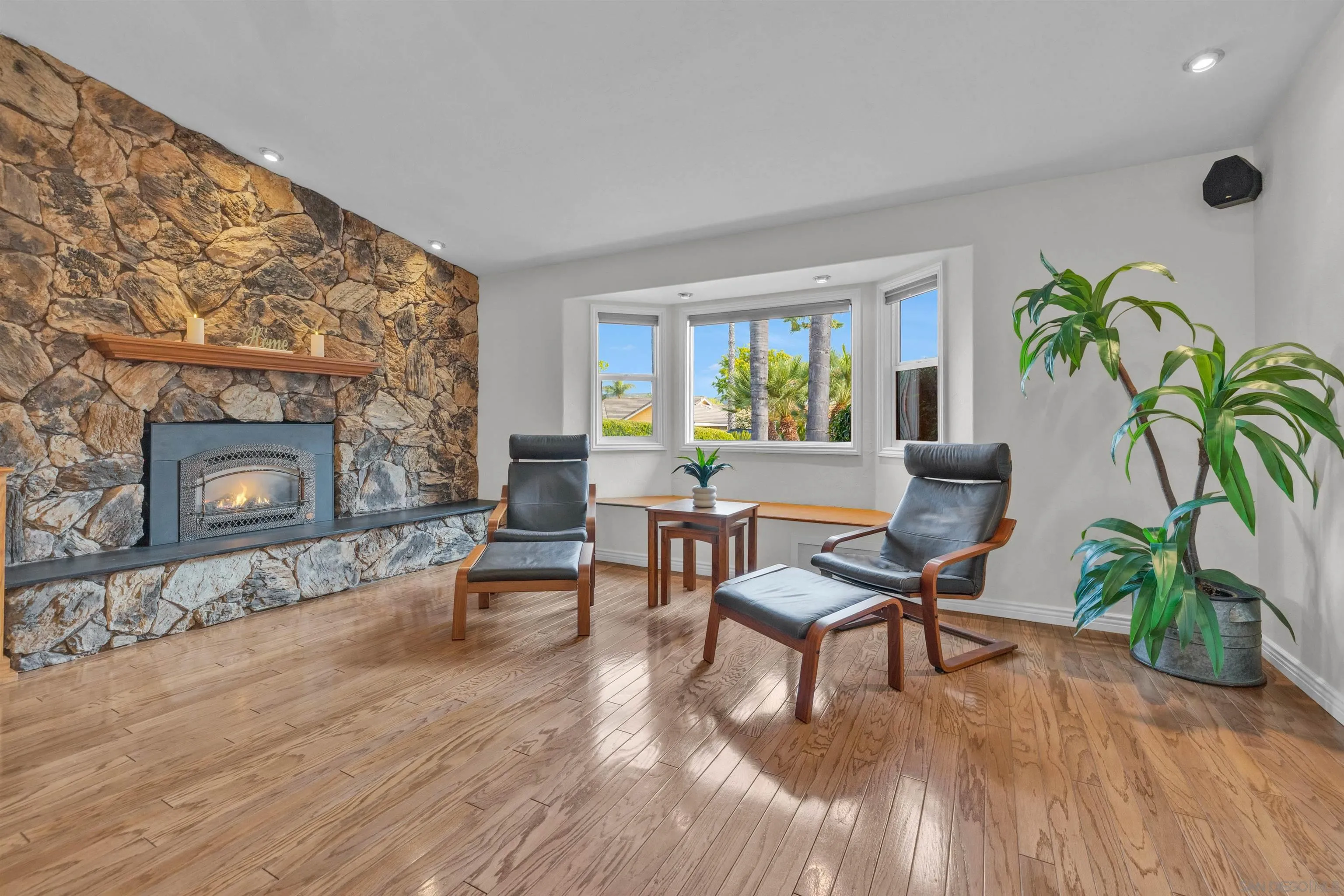 https://cdn.realtyfeed.com/cdn/127/250025949/fa8746e7b409827a719d303109429c39.webp