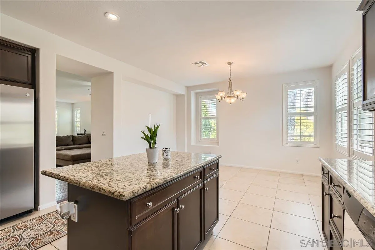 https://cdn.realtyfeed.com/cdn/127/250025954/4a5d88f9320a2e17fbfee1c59afacec8.webp