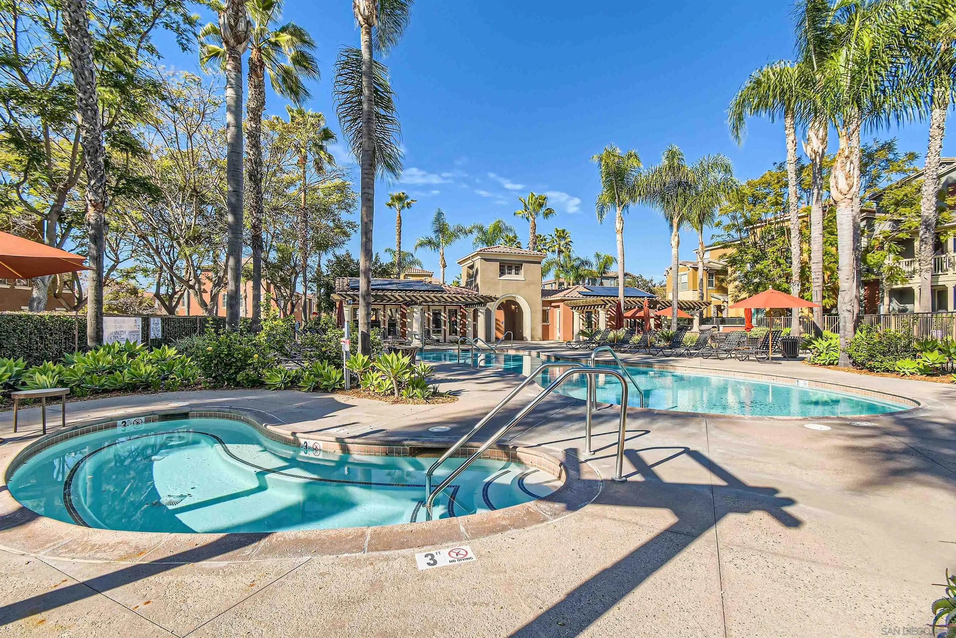 https://cdn.realtyfeed.com/cdn/127/250025954/a48e3aa04d7baa0c1ad5d32133661ed6.webp