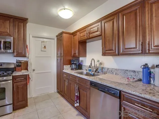 https://cdn.realtyfeed.com/cdn/127/250025965/9ac0ac0c61f084f2344186c7086c4711.webp