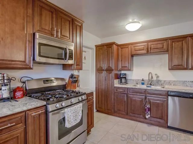 https://cdn.realtyfeed.com/cdn/127/250025965/a907c8903c6e01e5f0ac43da0bf3b953.webp