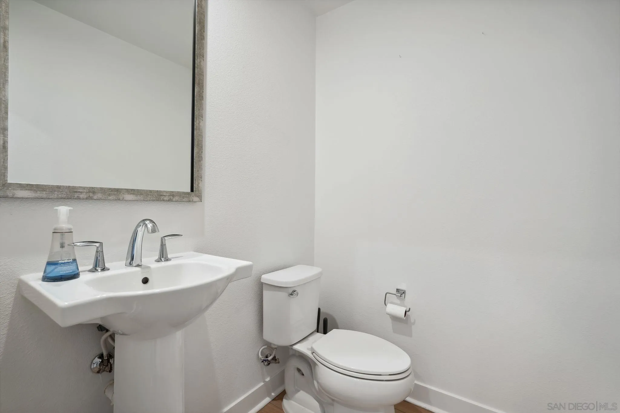 Photo #25: 250025967 Listing: Photo #25