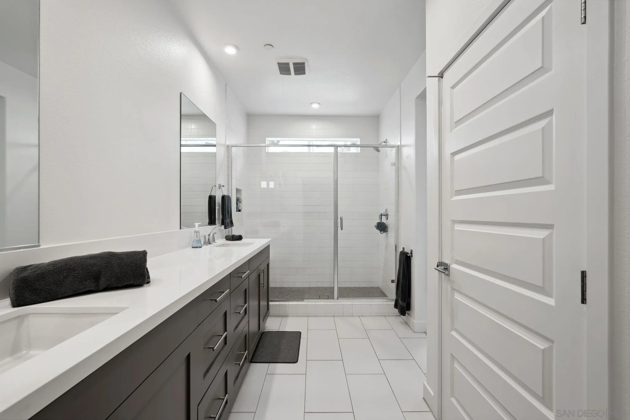Photo #12: 250025967 Listing: Photo #12
