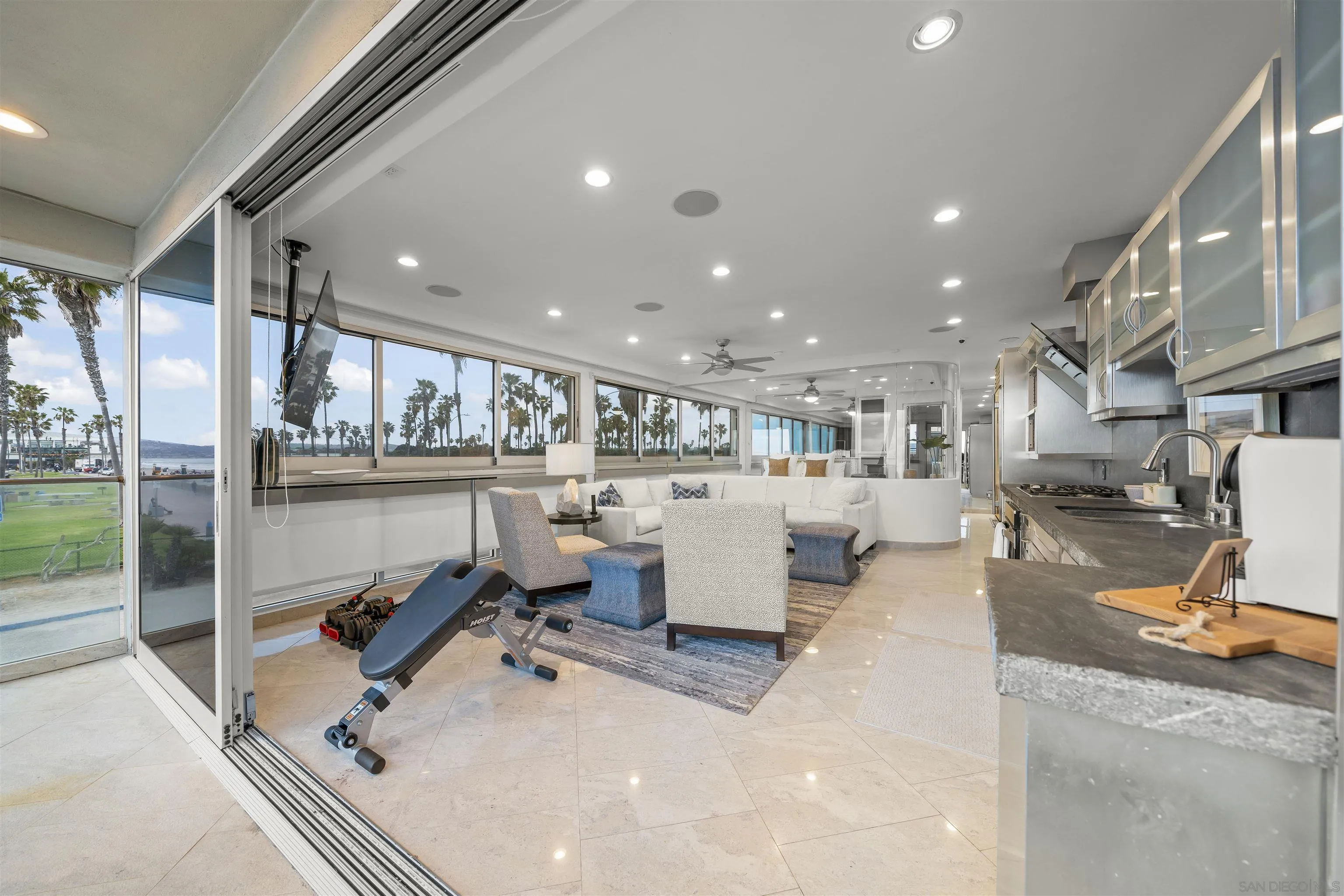 Photo #5: 250025970 Listing 