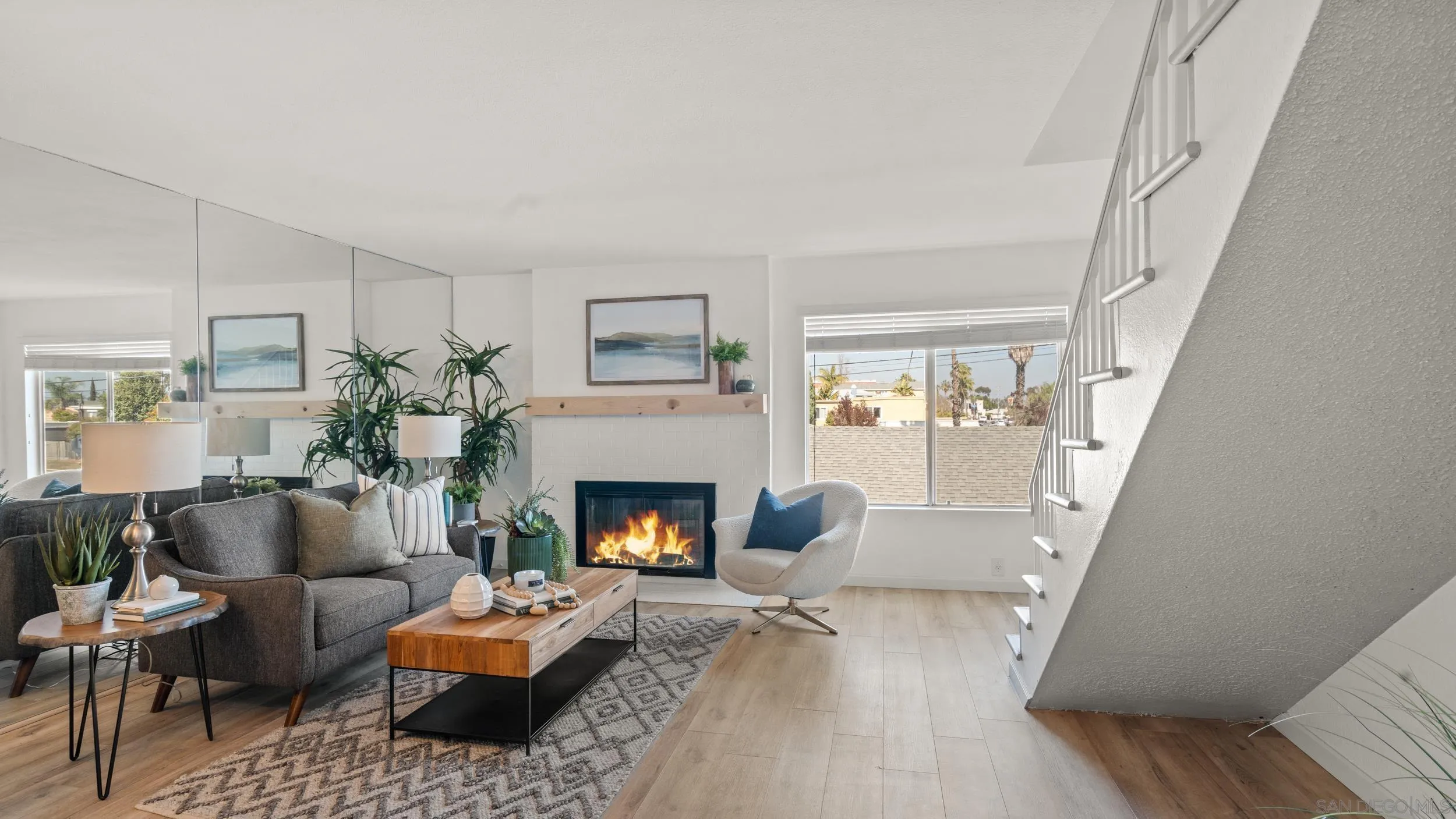 https://cdn.realtyfeed.com/cdn/127/250025983/32541a07973a6c6652629b87de82070b.webp