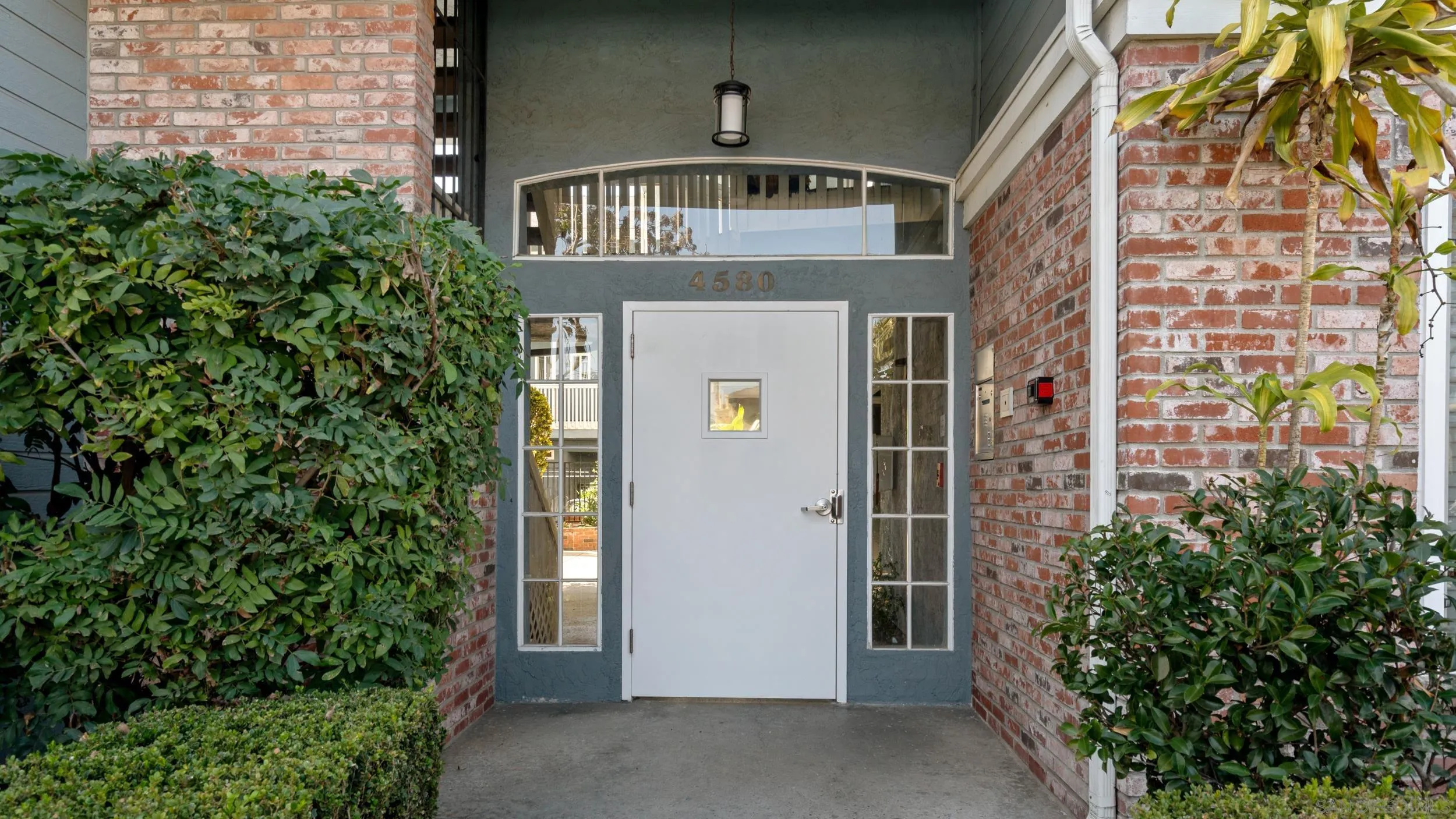 https://cdn.realtyfeed.com/cdn/127/250025983/9723a76af6a2ef65fbde7d0bcd86e6e2.webp