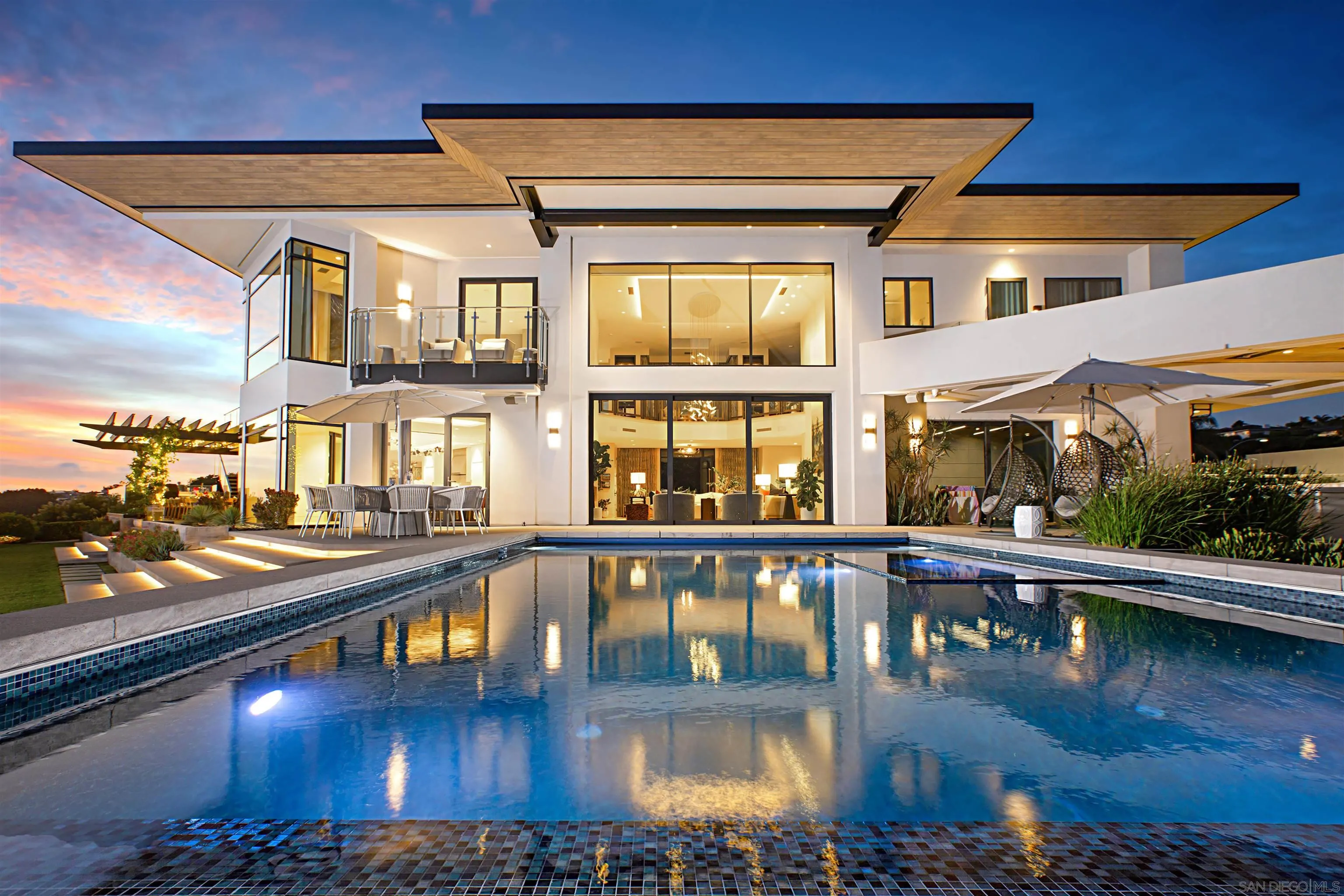 <b>Exceptional Homes in San Diego</b>