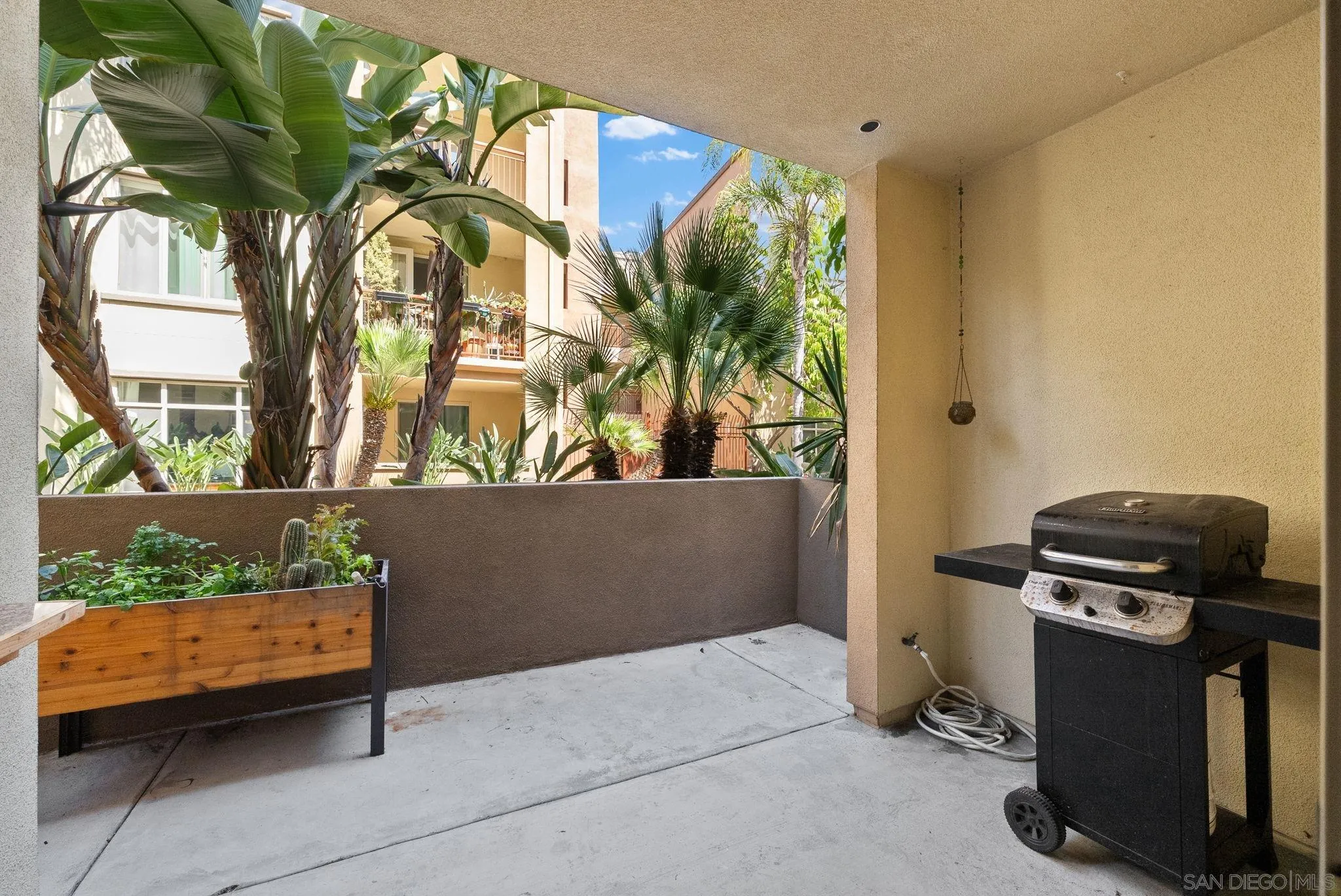 Photo #10: 250026021 Listing: Photo #10