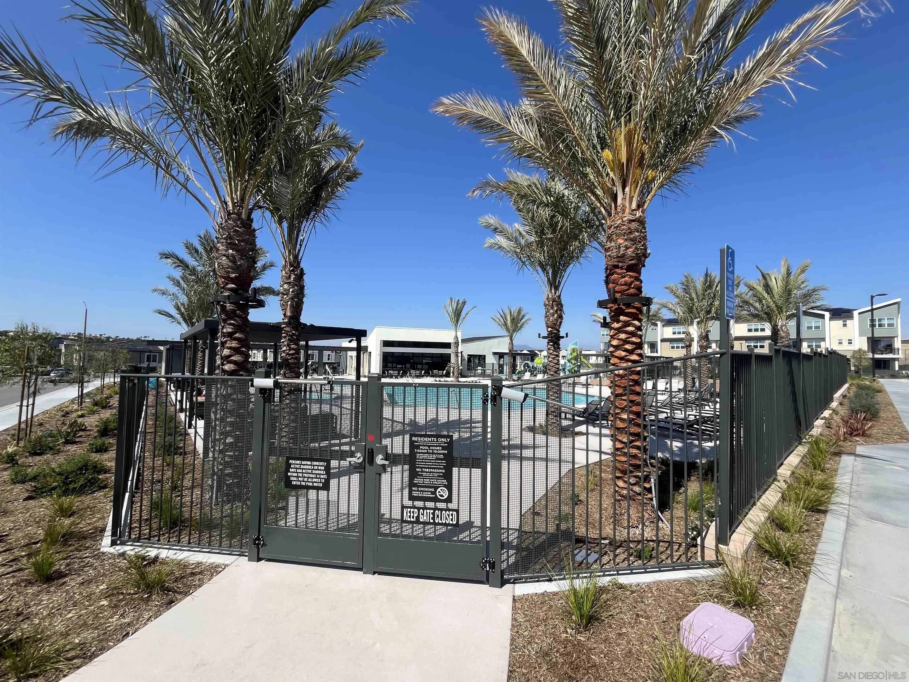 https://cdn.realtyfeed.com/cdn/127/250026052/1d7c48d5c66ed0ca434e66c4569b5ae1.webp