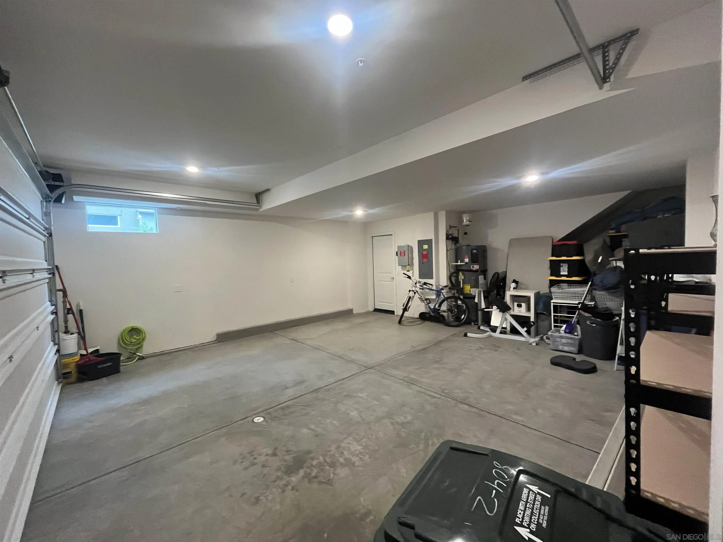https://cdn.realtyfeed.com/cdn/127/250026052/b0f4bed547c0526c8810c2ddfdbb9080.webp