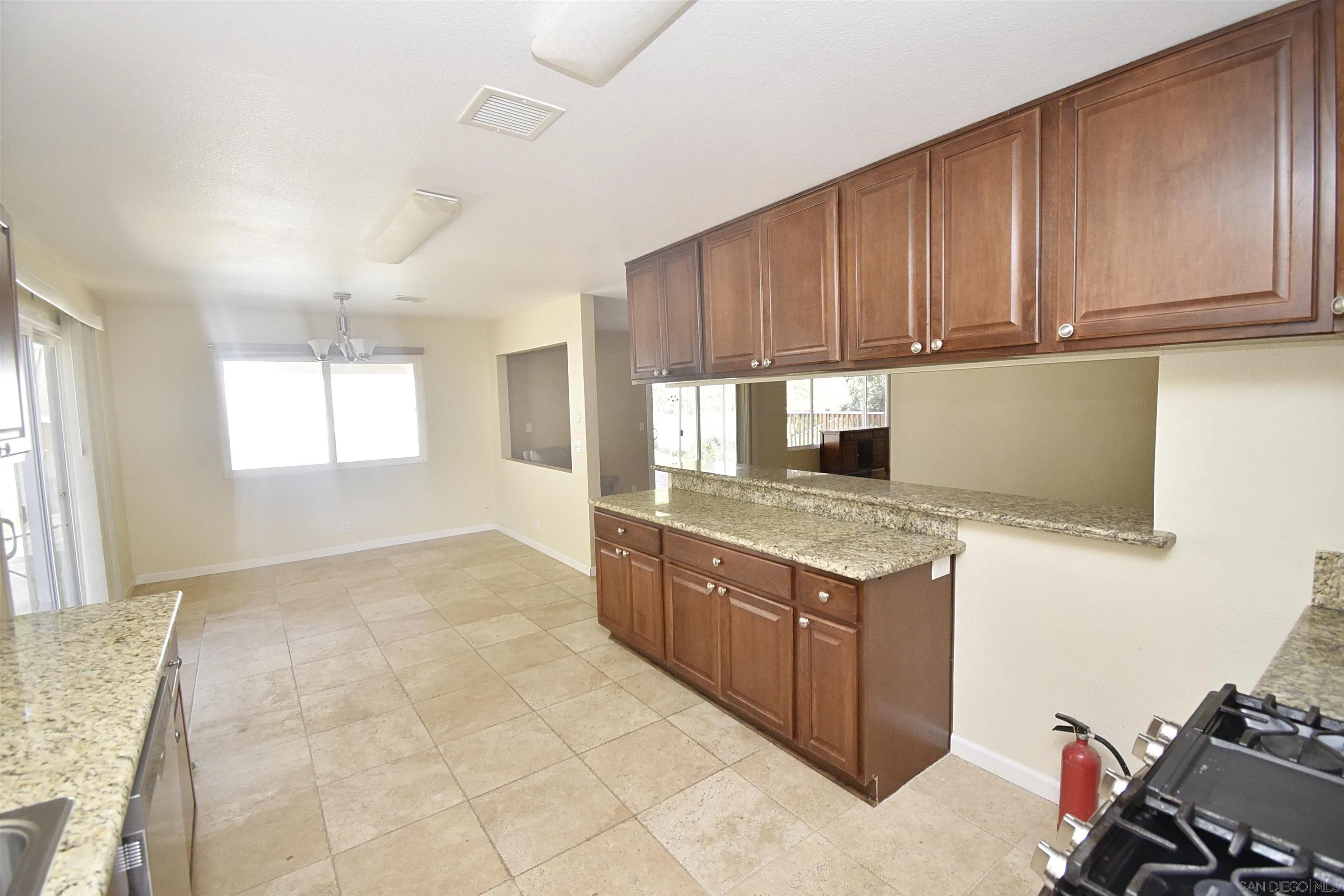 https://cdn.realtyfeed.com/cdn/127/250026056/362d164a41f12b0ba28af3383909601f.webp