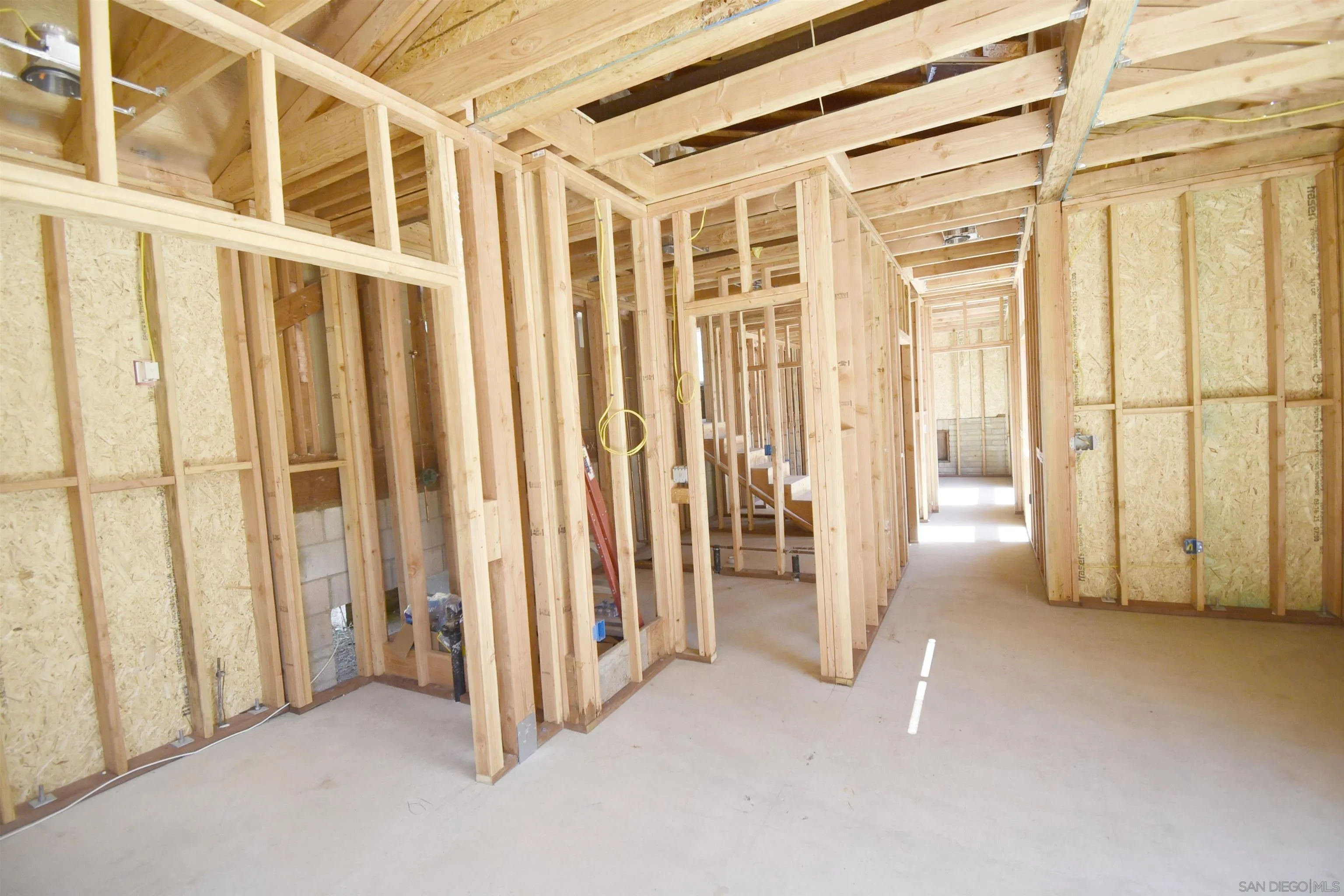 https://cdn.realtyfeed.com/cdn/127/250026056/3b7853b040dd8af649342a8e248c2d3a.webp
