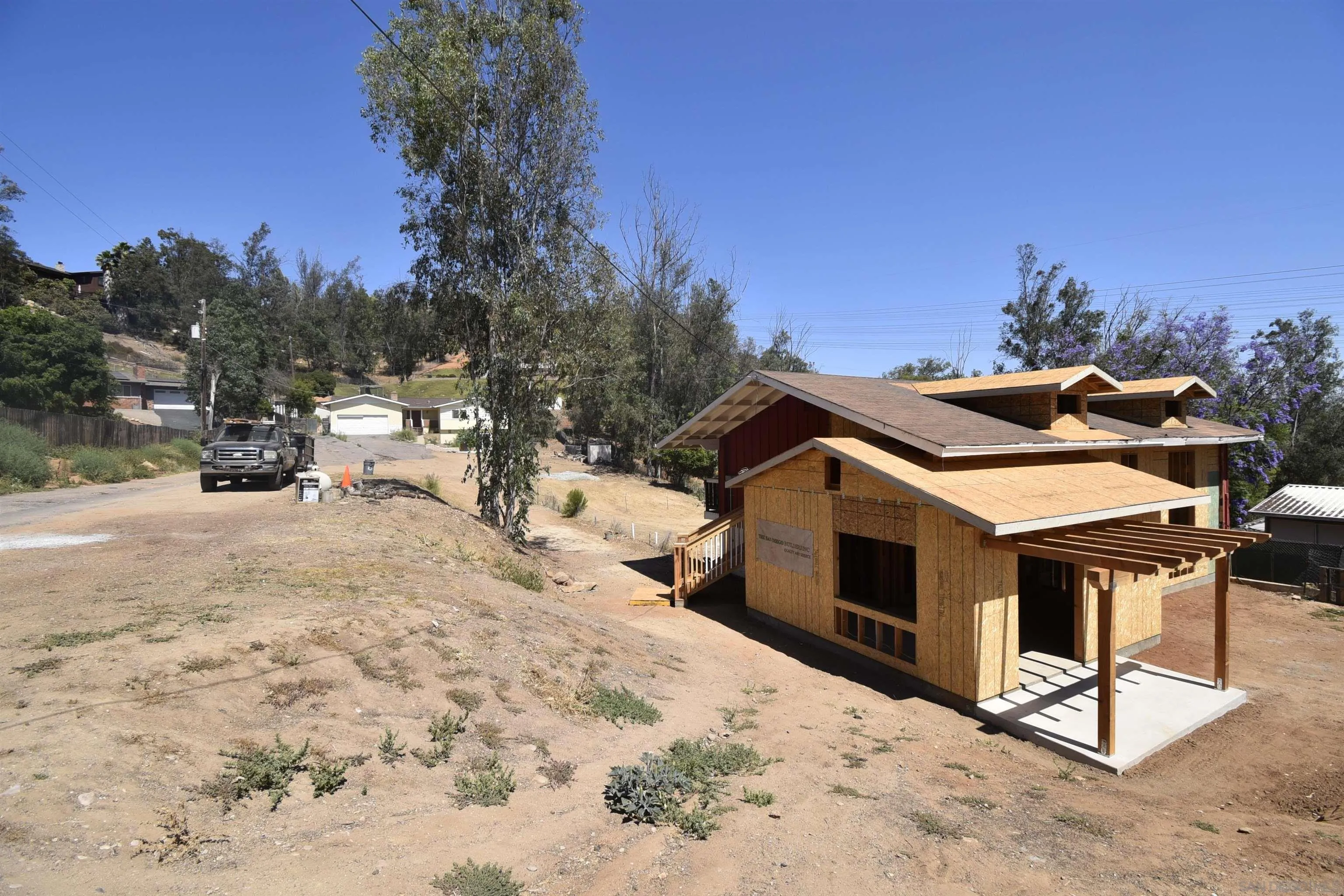 https://cdn.realtyfeed.com/cdn/127/250026056/793c45adacb90f94543fde6b8532bea6.webp