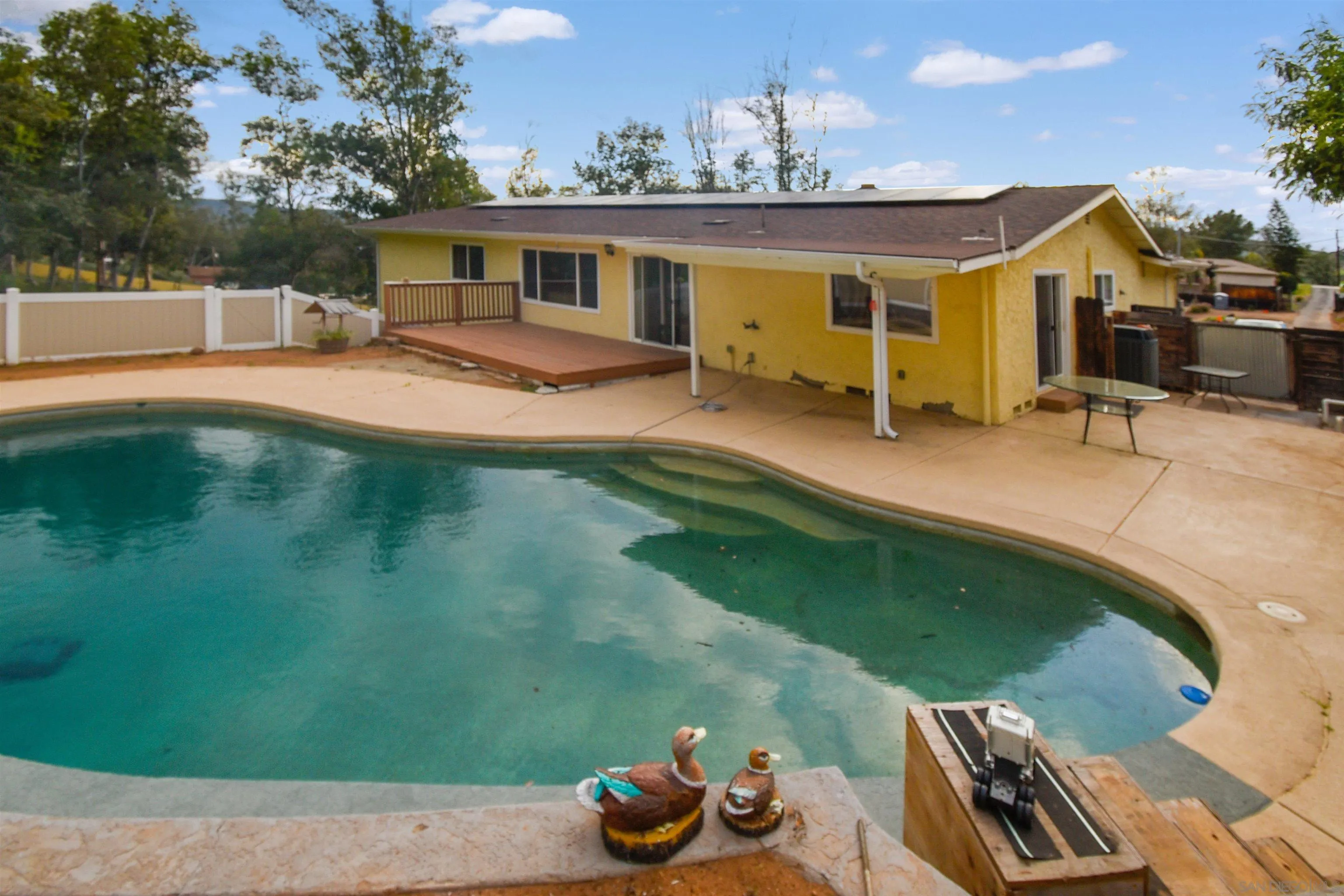 https://cdn.realtyfeed.com/cdn/127/250026056/935b4169e217f308106de9e4cd84d913.webp