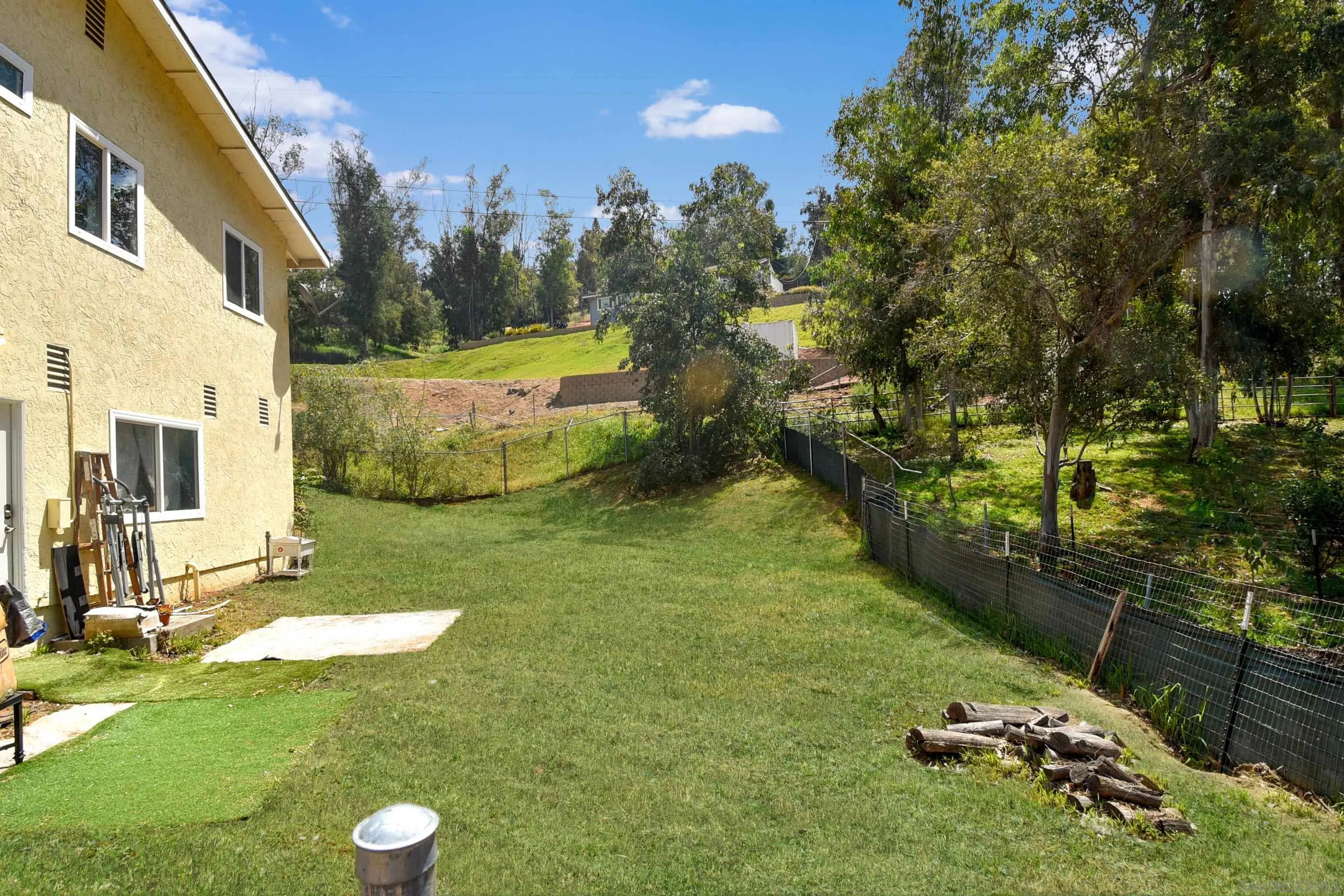 https://cdn.realtyfeed.com/cdn/127/250026056/9ae4bb763608b7c5a9b0b0abe030176a.webp