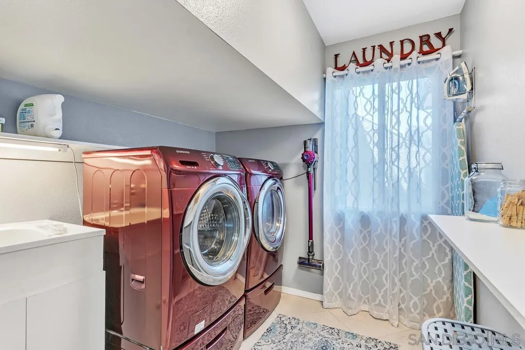 https://cdn.realtyfeed.com/cdn/127/250026108/8e747e4c3e9b06b0cd65cb2d1b0c6704.webp
