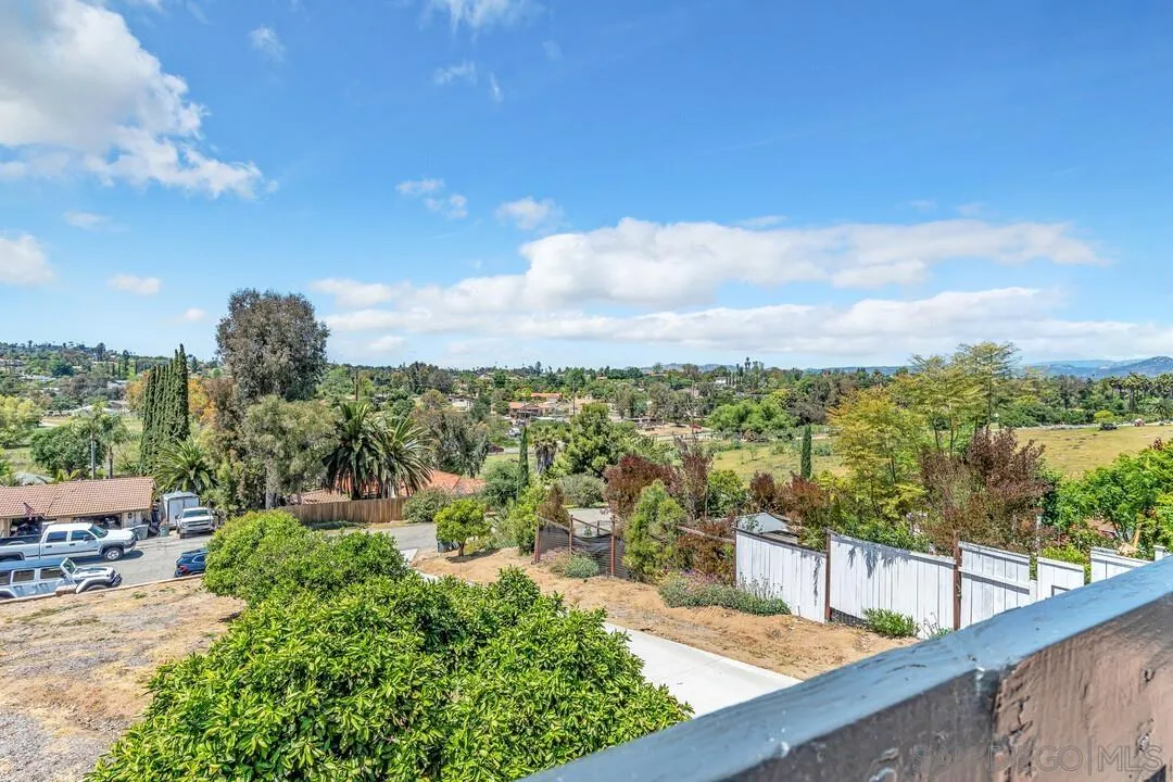 https://cdn.realtyfeed.com/cdn/127/250026108/cb5483e5ea148189078b45b668e96ecd.webp