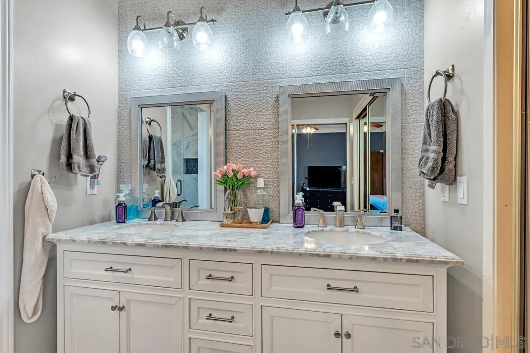 https://cdn.realtyfeed.com/cdn/127/250026108/d0ac24390330e317b0da8df5316fa95d.webp