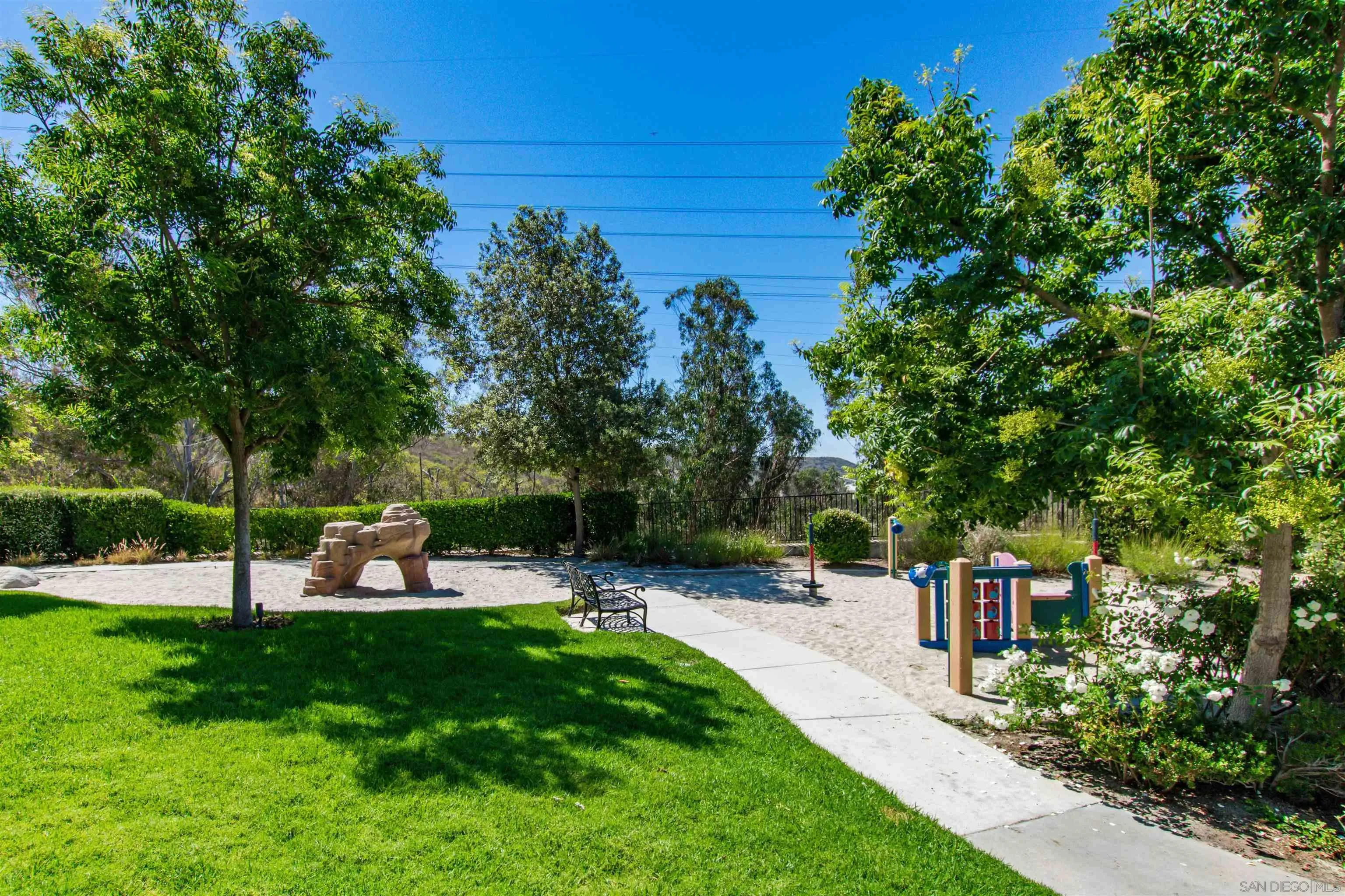 https://cdn.realtyfeed.com/cdn/127/250026138/07a1880362e24af8e1dce42c27e50780.webp