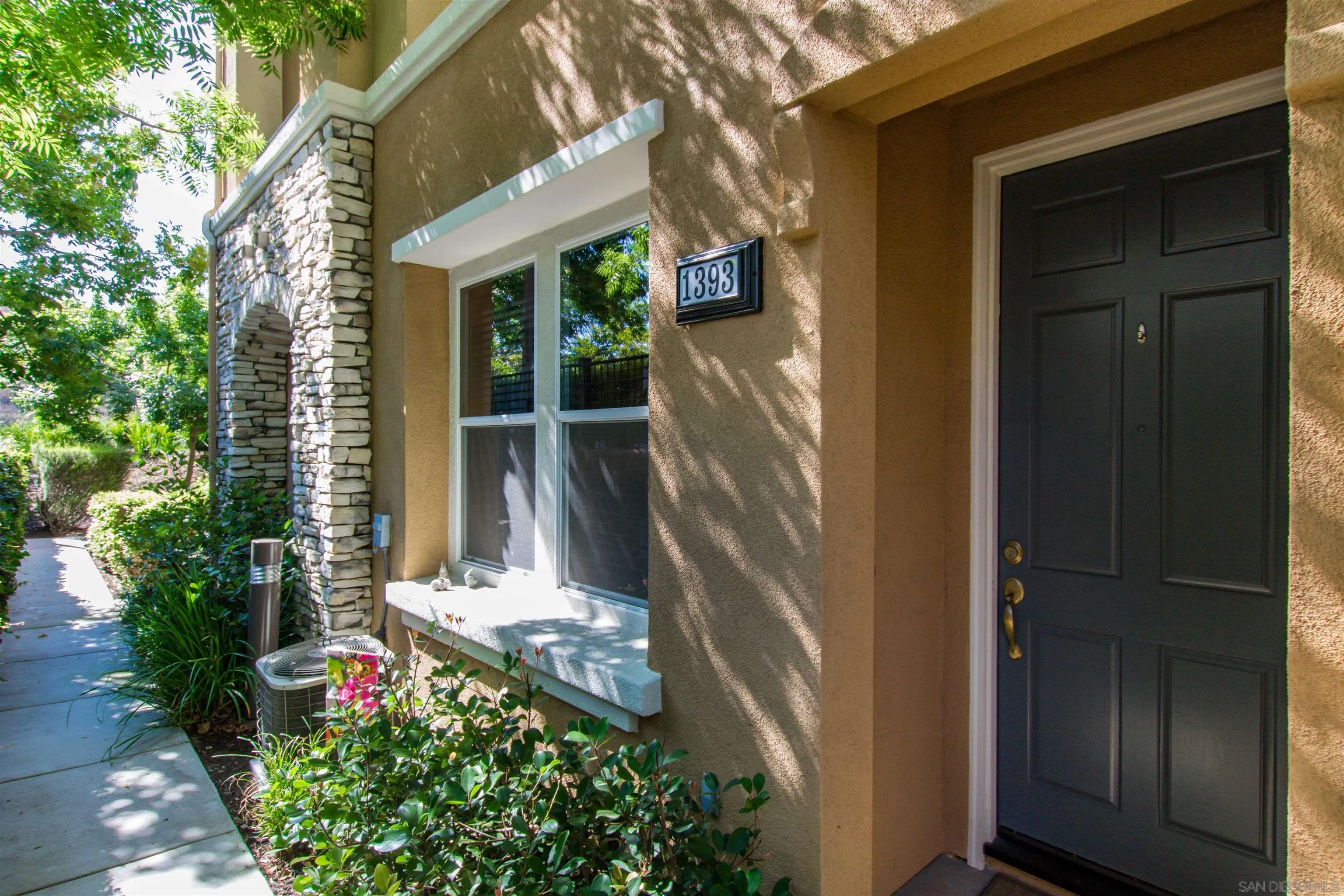 https://cdn.realtyfeed.com/cdn/127/250026138/a3f8c0fd33f32782d160b7242f1cee36.webp