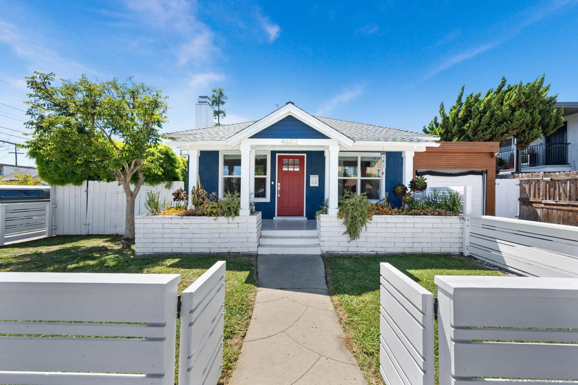 https://cdn.realtyfeed.com/cdn/127/250026152/2c74dd38cd8f5aa7a60f8da8029aed15.webp