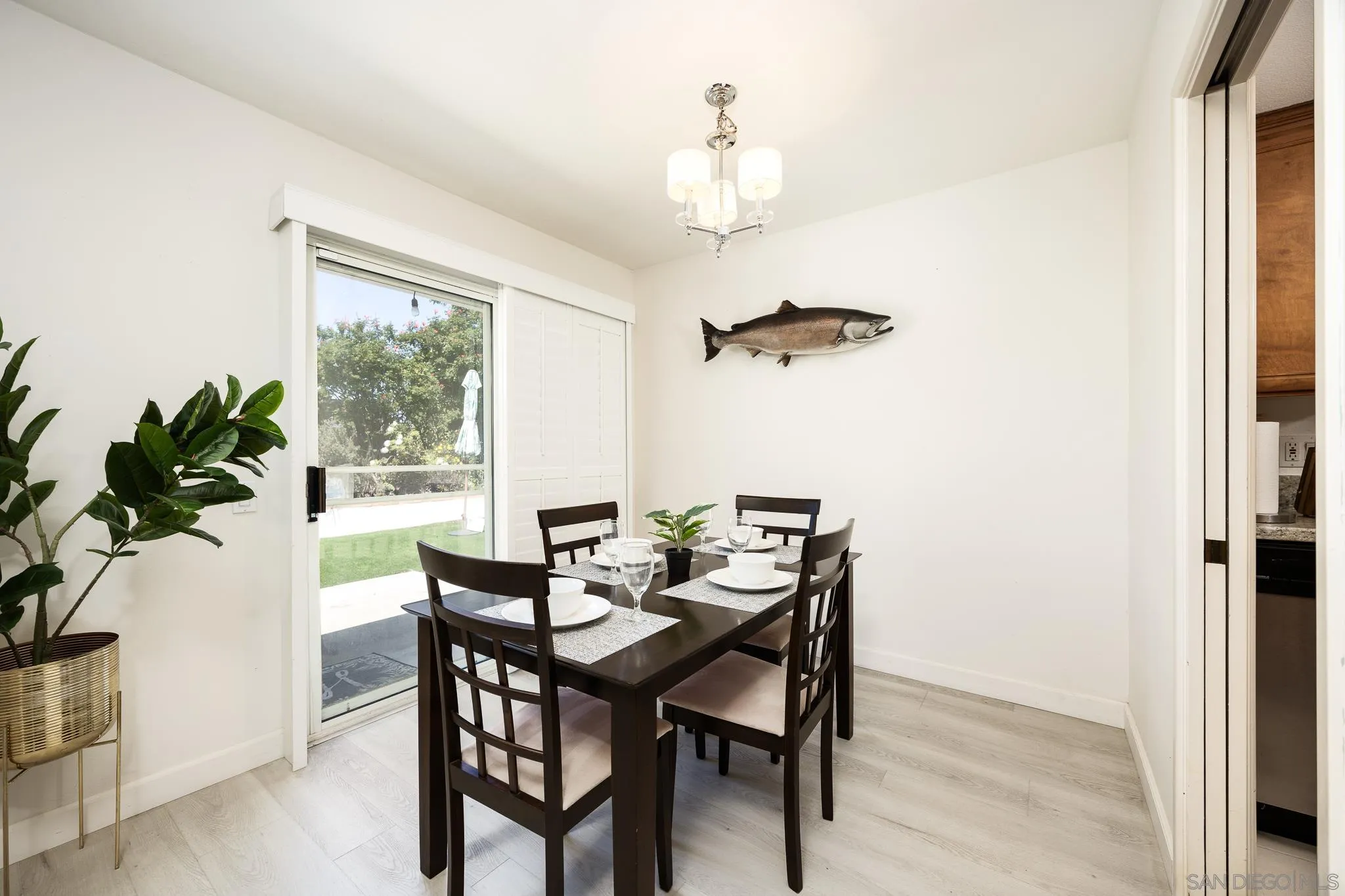 https://cdn.realtyfeed.com/cdn/127/250026176/34915552e87952e3237325320db07054.webp