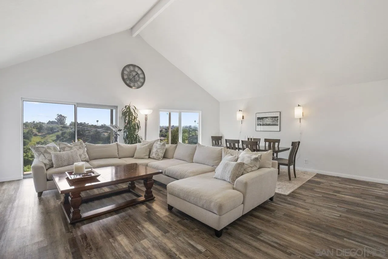 https://cdn.realtyfeed.com/cdn/127/250026192/0e63aac7bc14f88d0baf6e3aae64e7fa.webp