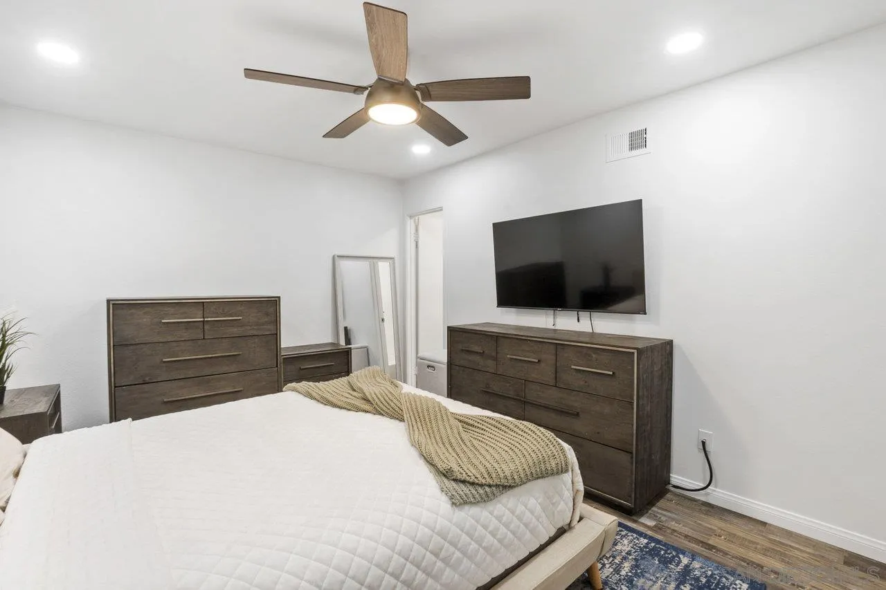 https://cdn.realtyfeed.com/cdn/127/250026192/a8a8d6f1e59e8d0c84ed8c0676881652.webp